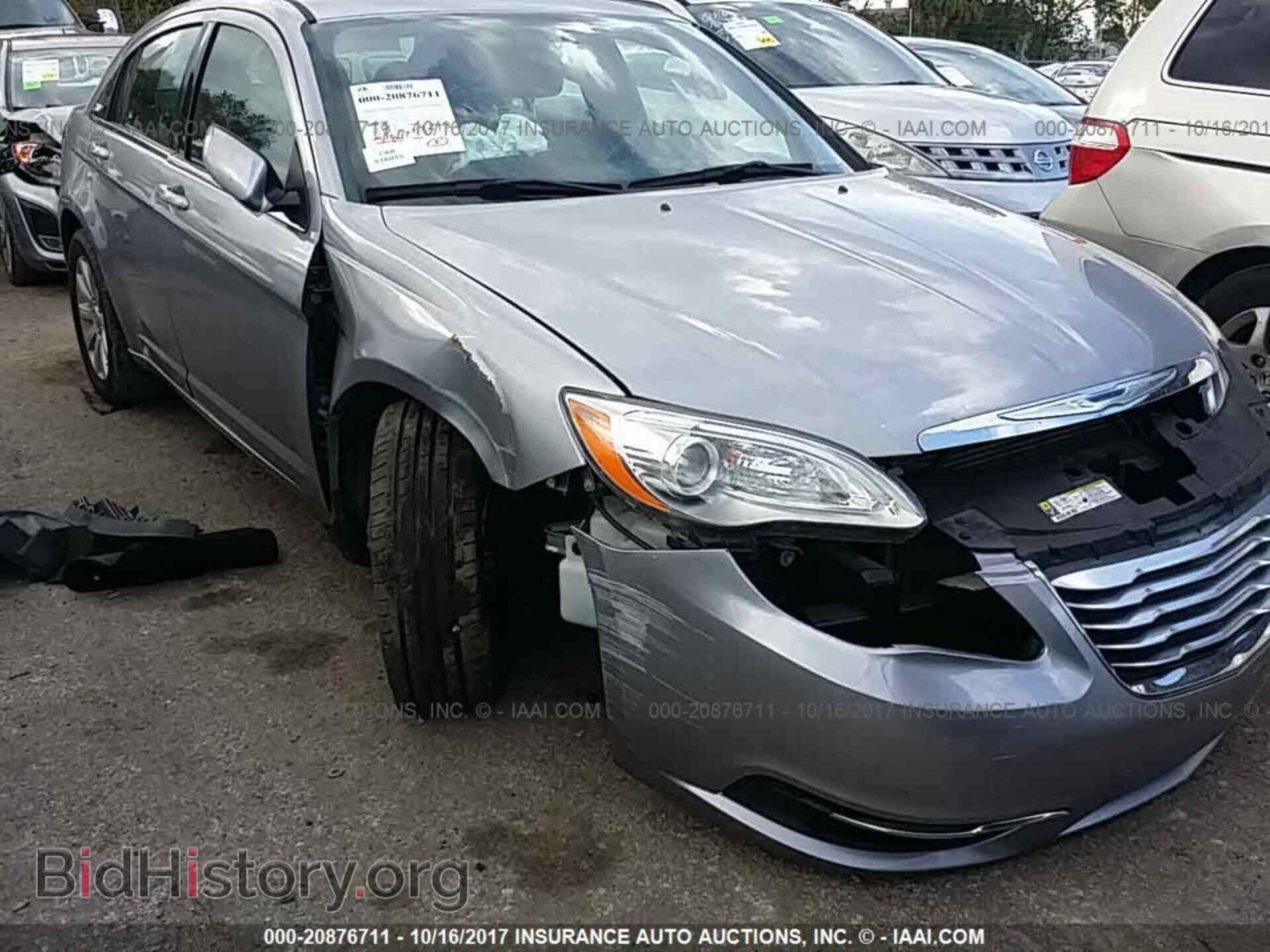2013 Chrysler 200 - VIN: 1C3CCBBG1DN556261 - Photo 6