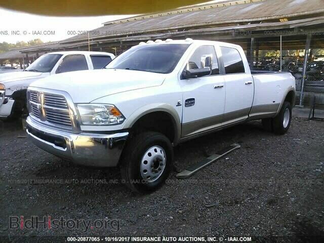 2011 Dodge Ram 3500 - VIN: 3D73Y4CL7BG635997 - Фото 2
