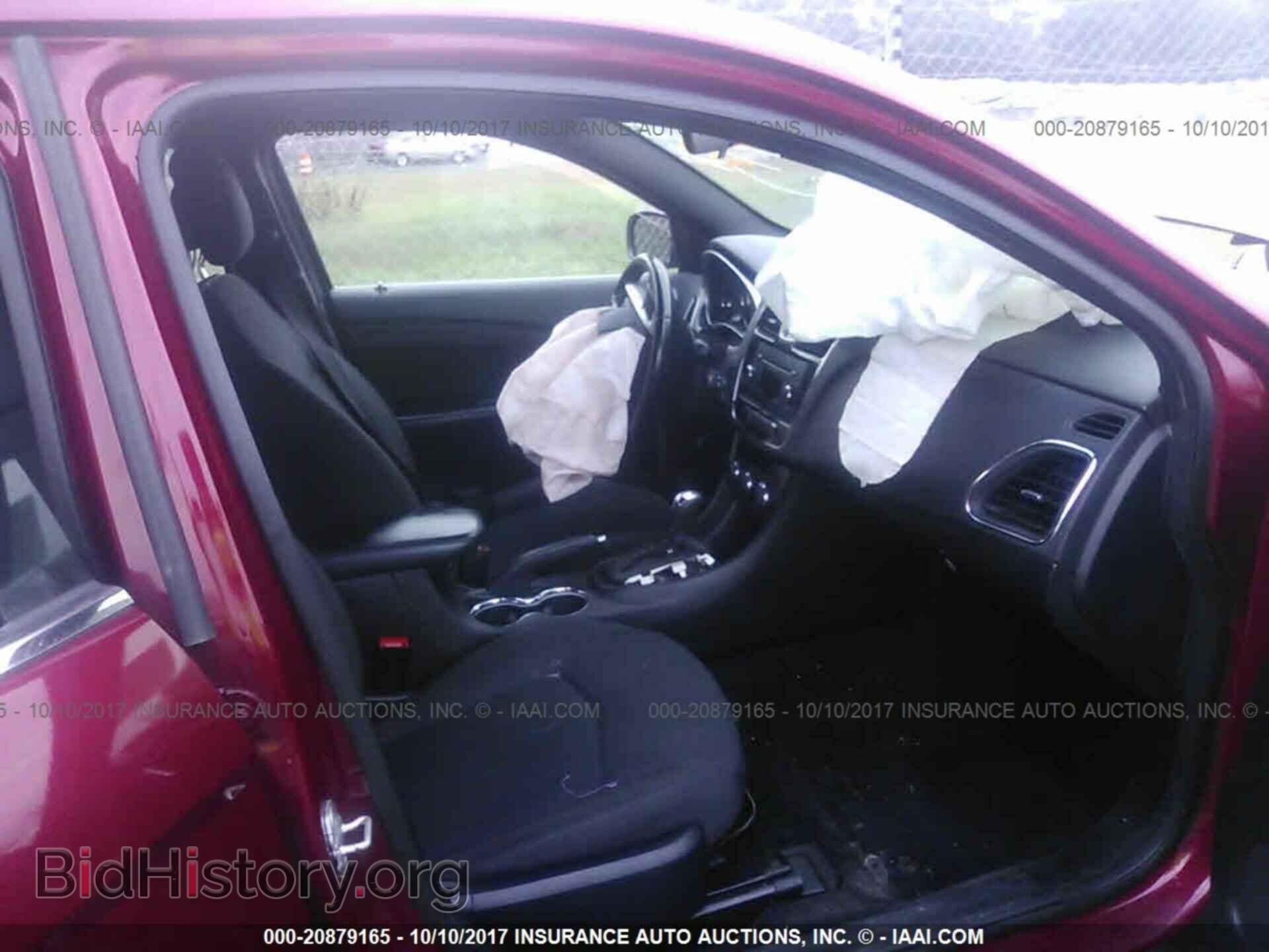 2013 Chrysler 200 - VIN: 1C3CCBBBXDN732924 - Photo 5