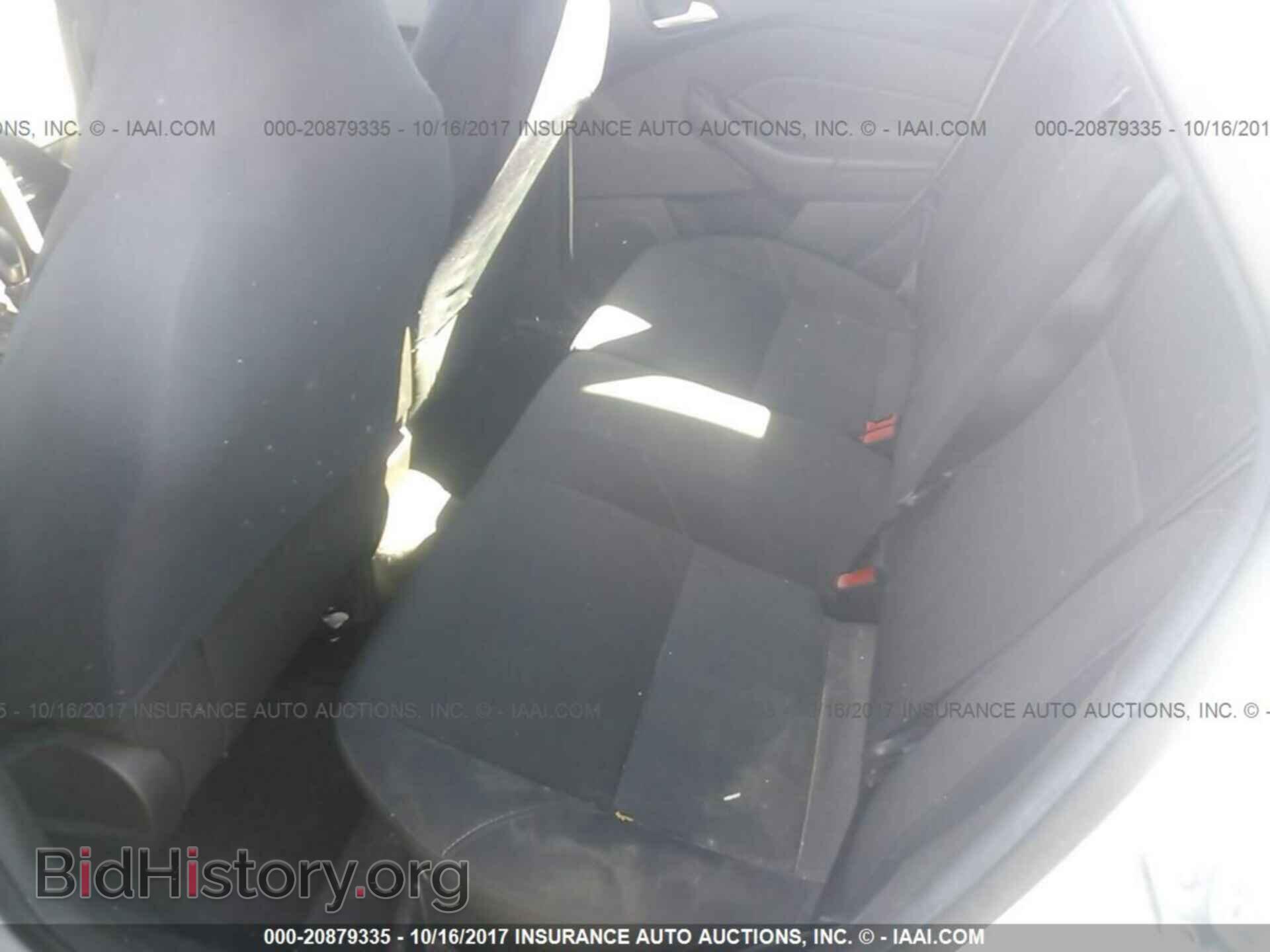 2016 Ford Focus - VIN: 1FADP3K29GL245942 - Photo 8