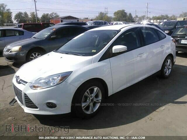 2014 Ford Focus - VIN: 1FADP3F27EL194545 - Photo 2