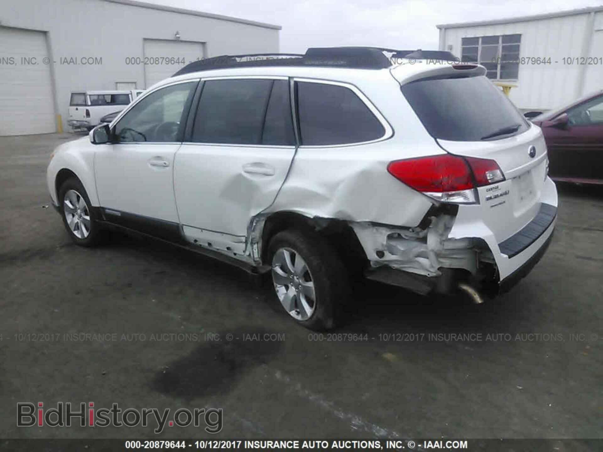2011 Subaru Outback - VIN: 4S4BRDKC3B2348407 - Фото 3
