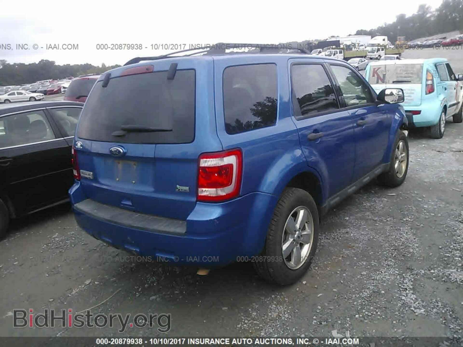 2011 Ford Escape - VIN: 1FMCU9DG7BKA90912 - Фото 4