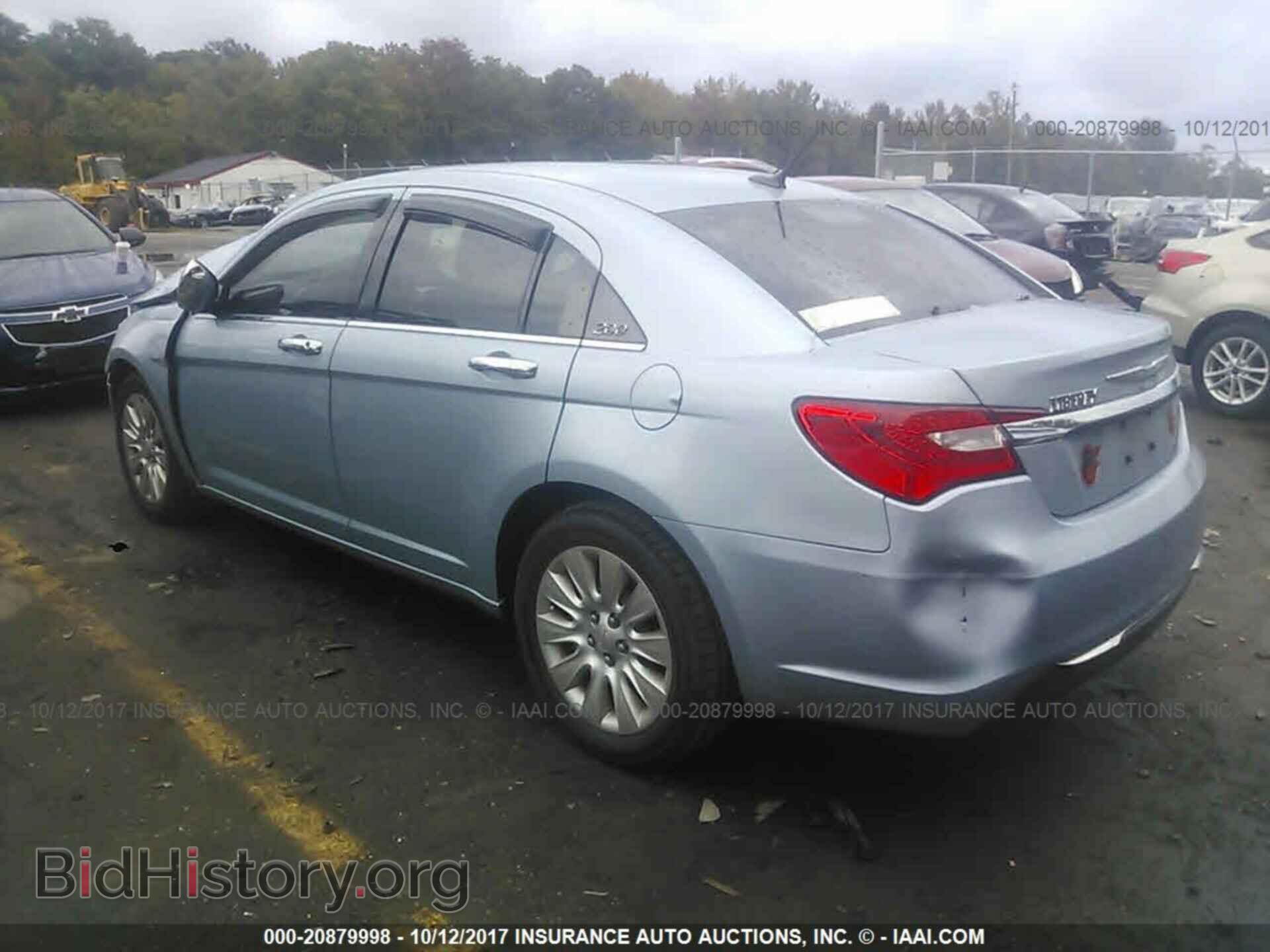 2012 Chrysler 200 - VIN: 1C3CCBAB6CN162811 - Фото 3