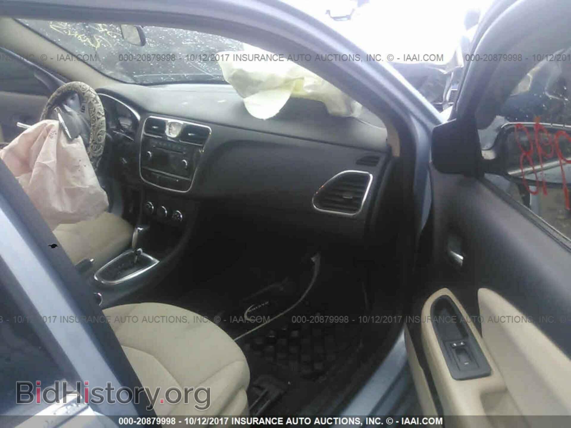 2012 Chrysler 200 - VIN: 1C3CCBAB6CN162811 - Фото 5