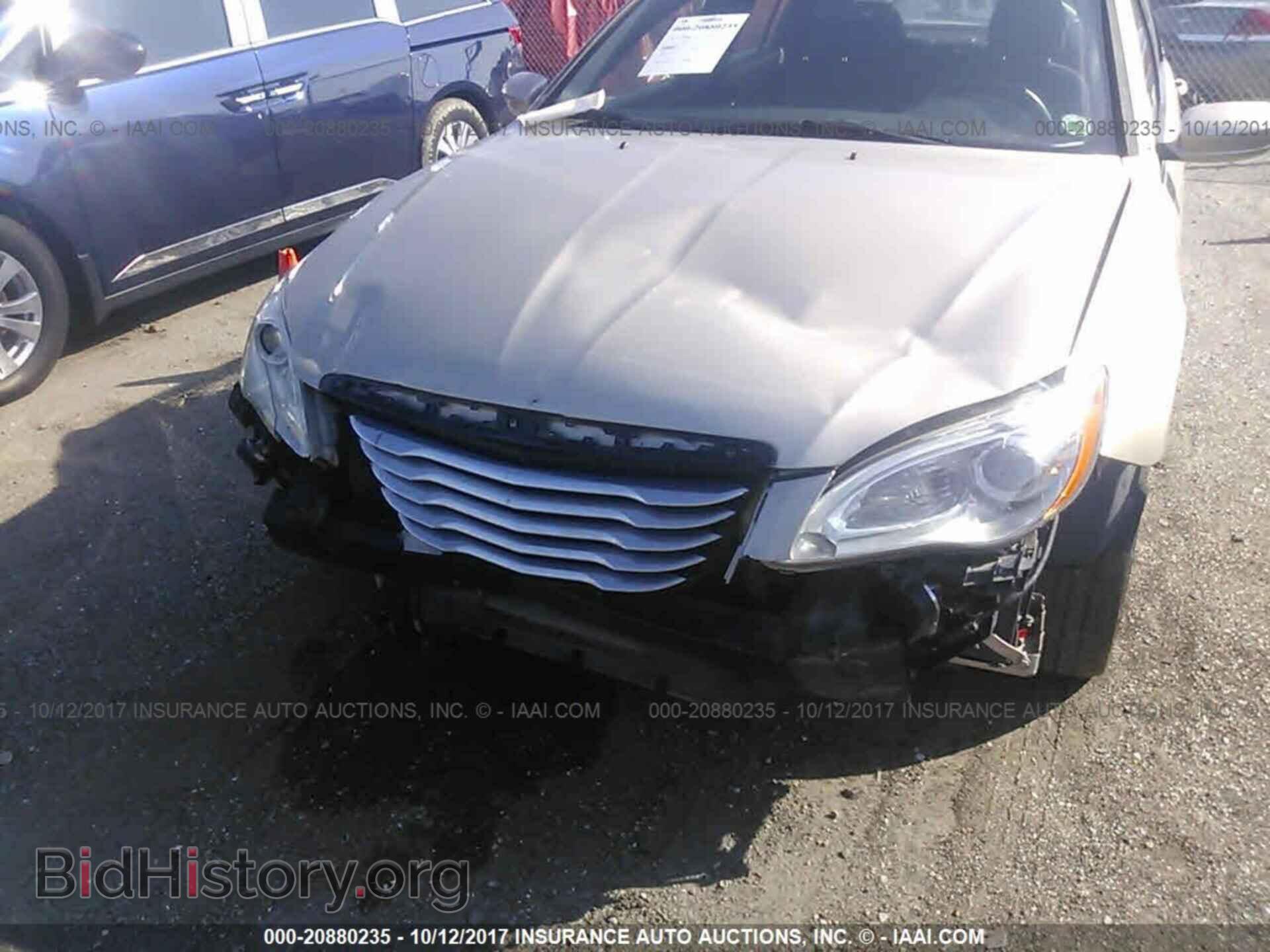 2013 Chrysler 200 - VIN: 1C3CCBBG3DN703325 - Photo 6