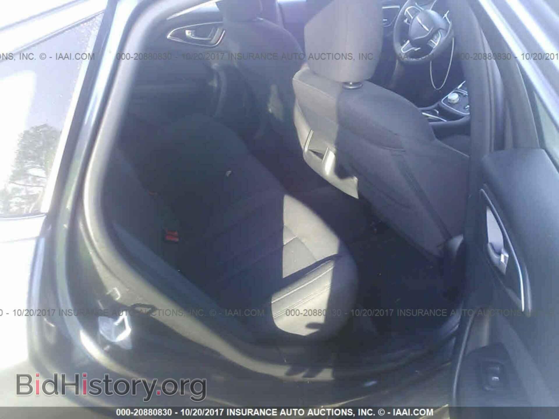 2016 Chrysler 200 - VIN: 1C3CCCAB0GN167496 - Фото 8