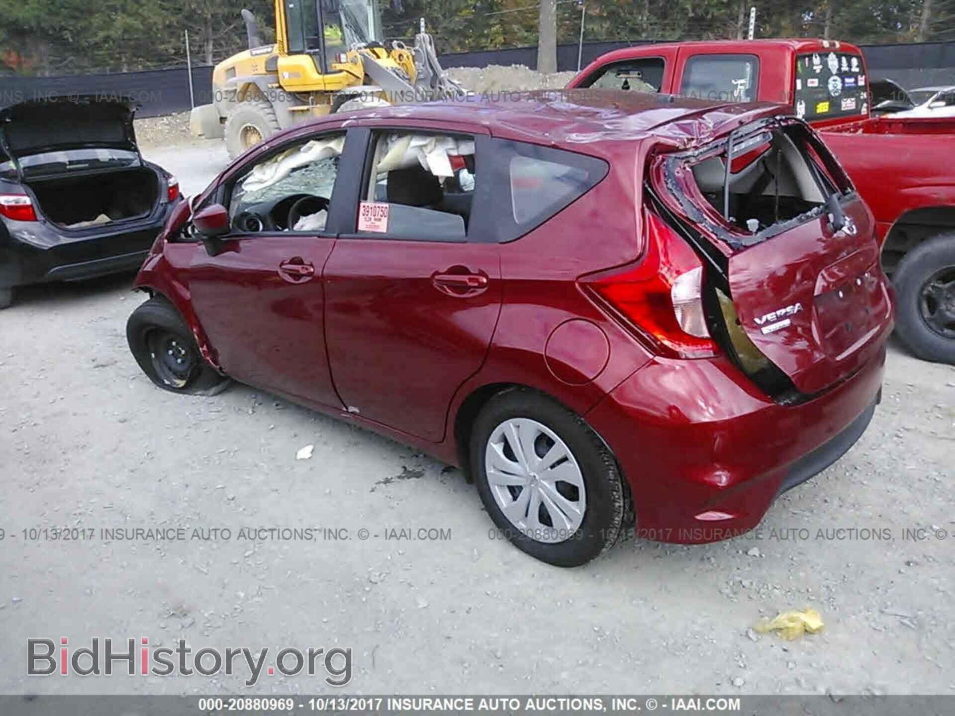 2017 Nissan Versa note - VIN: 3N1CE2CP8HL370245 - Фото 3