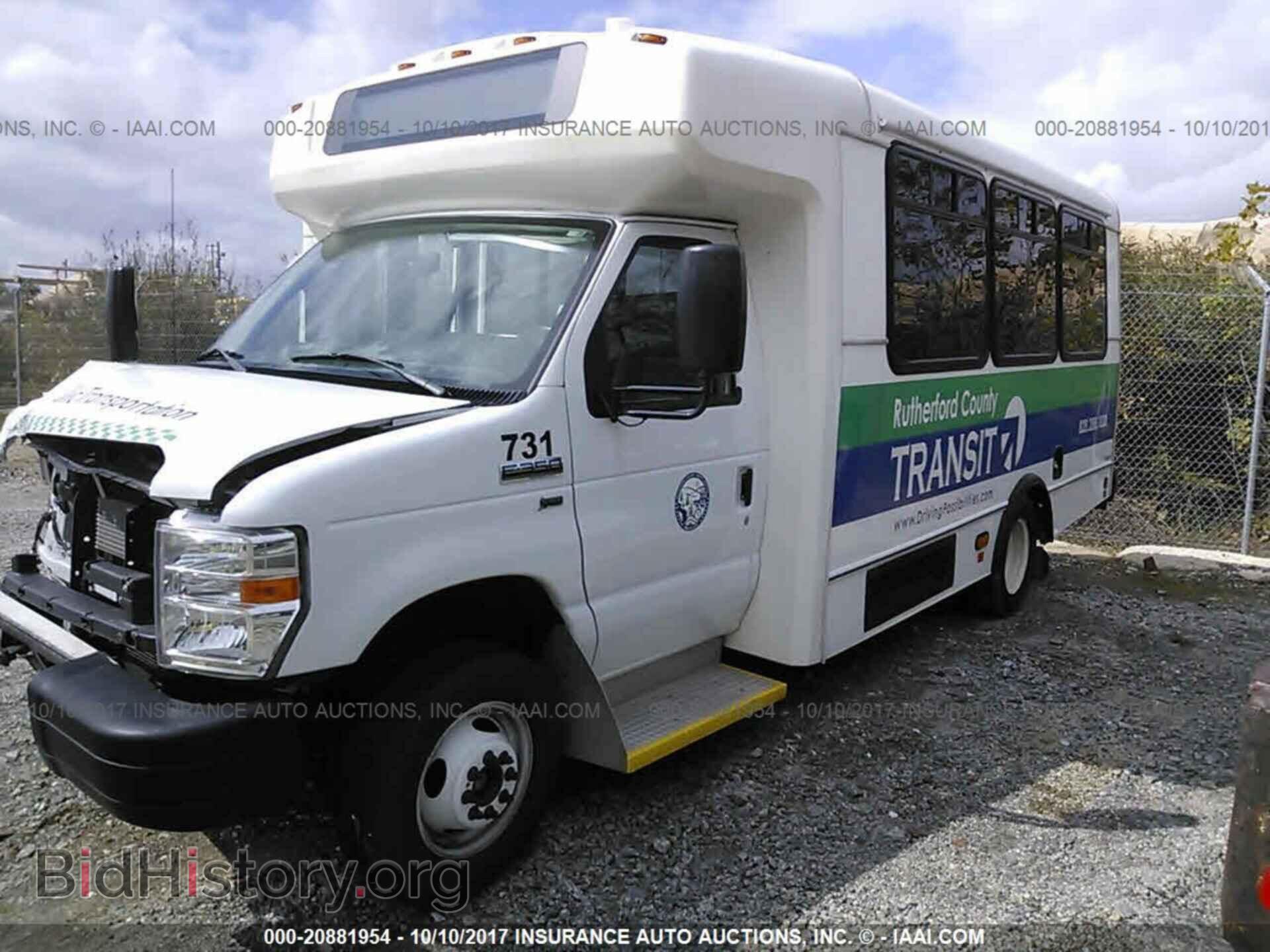 2015 Ford Econoline - VIN: 1FDEE3FL8FDA27583 - Photo 2