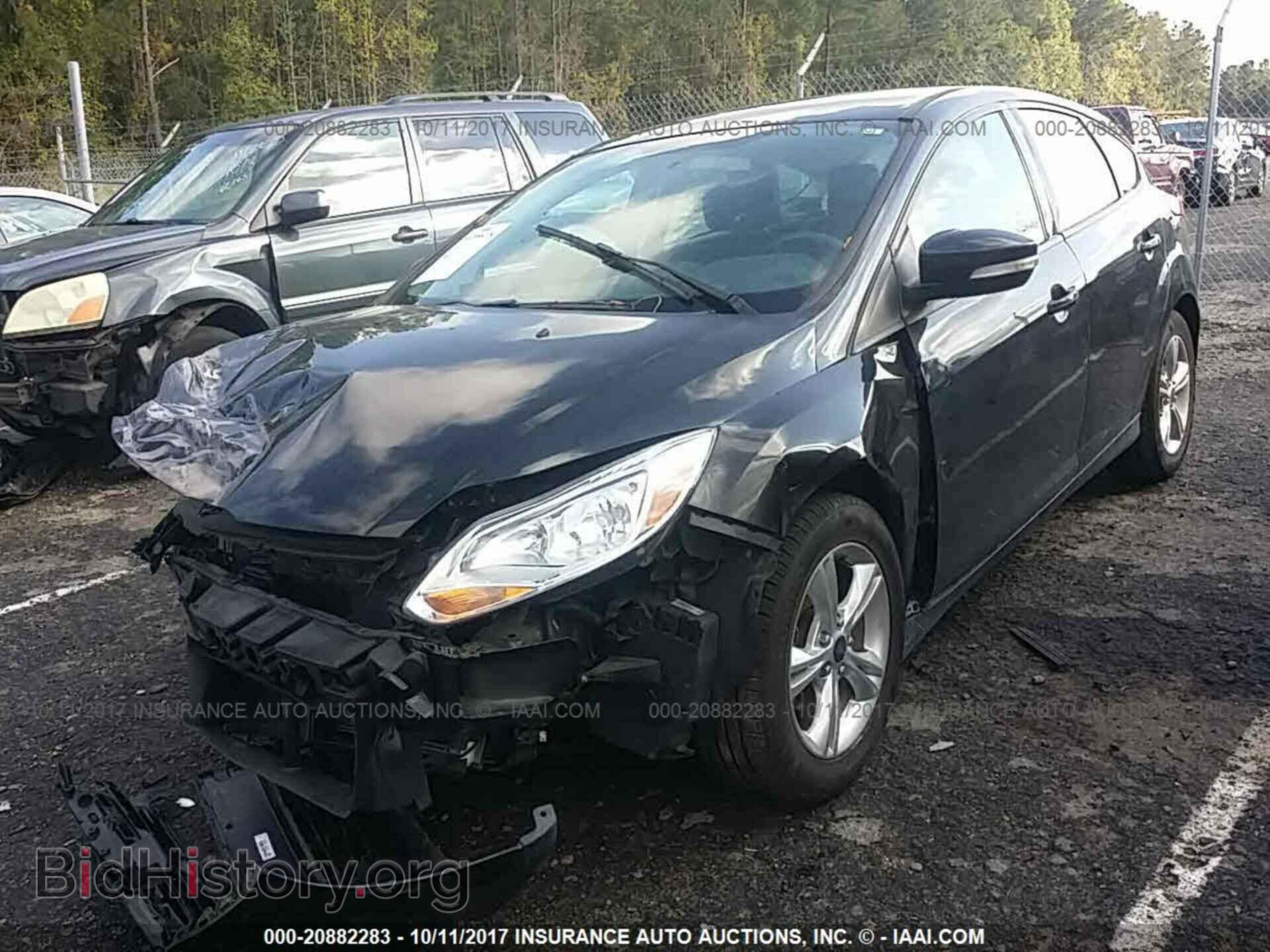 2014 Ford Focus - VIN: 1FADP3K25EL333044 - Фото 2
