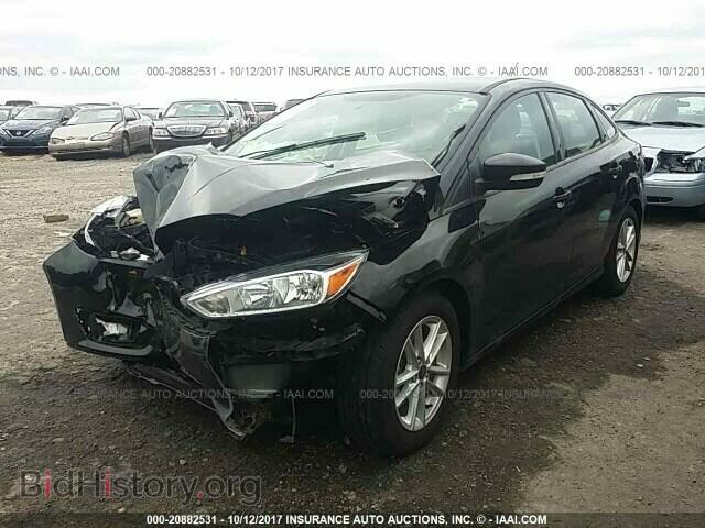 2016 Ford Focus - VIN: 1FADP3F25GL389336 - Photo 2