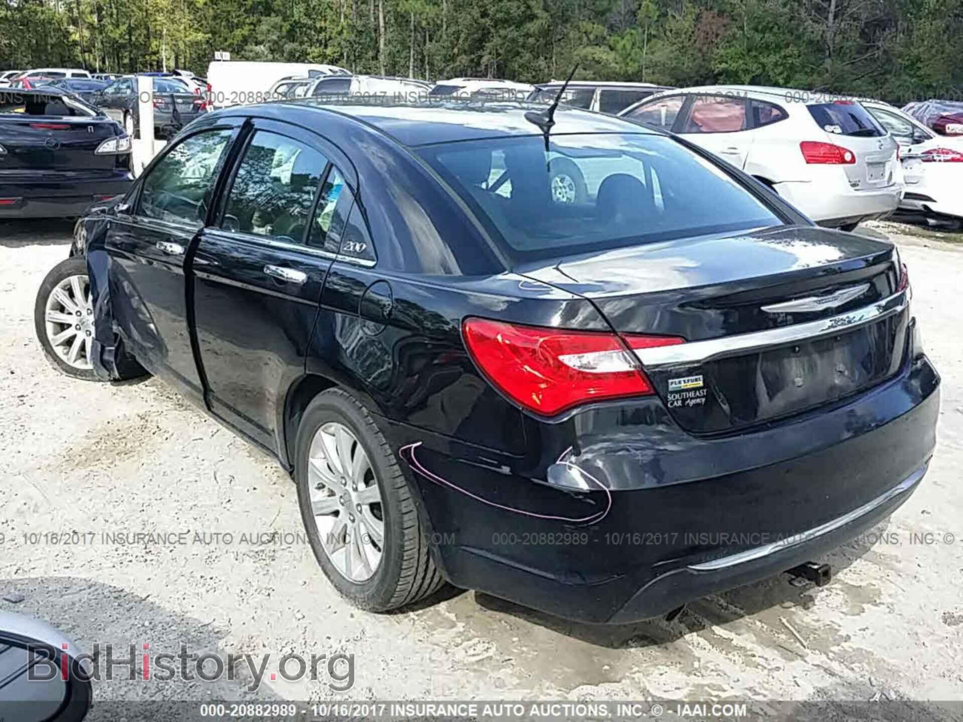 2013 Chrysler 200 - VIN: 1C3CCBCG4DN528713 - Фото 3