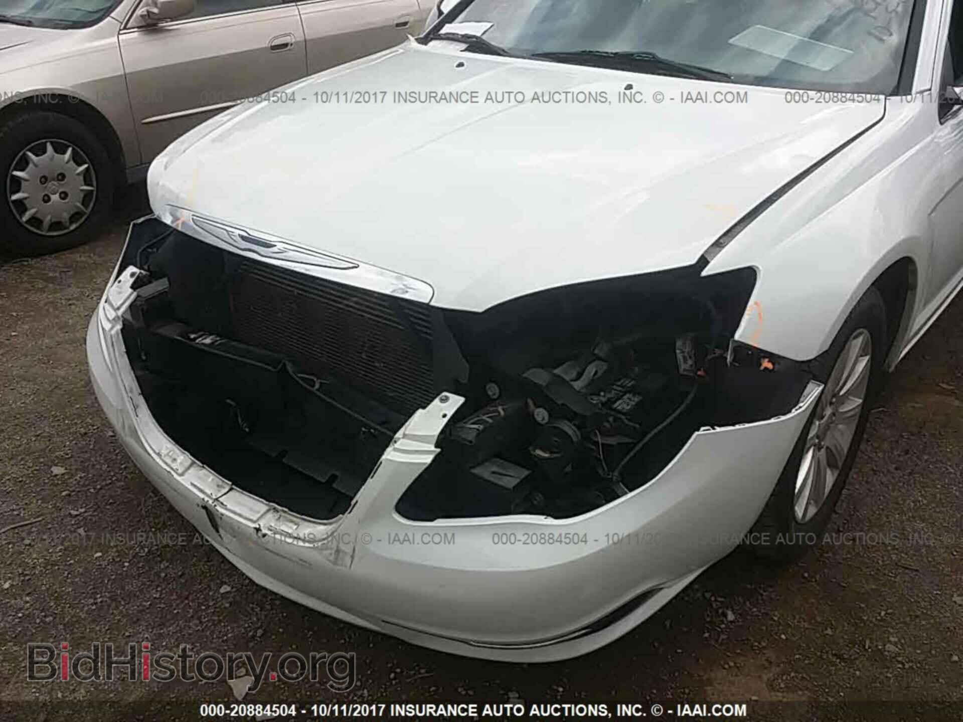 2013 Chrysler 200 - VIN: 1C3CCBBG8DN531731 - Фото 6