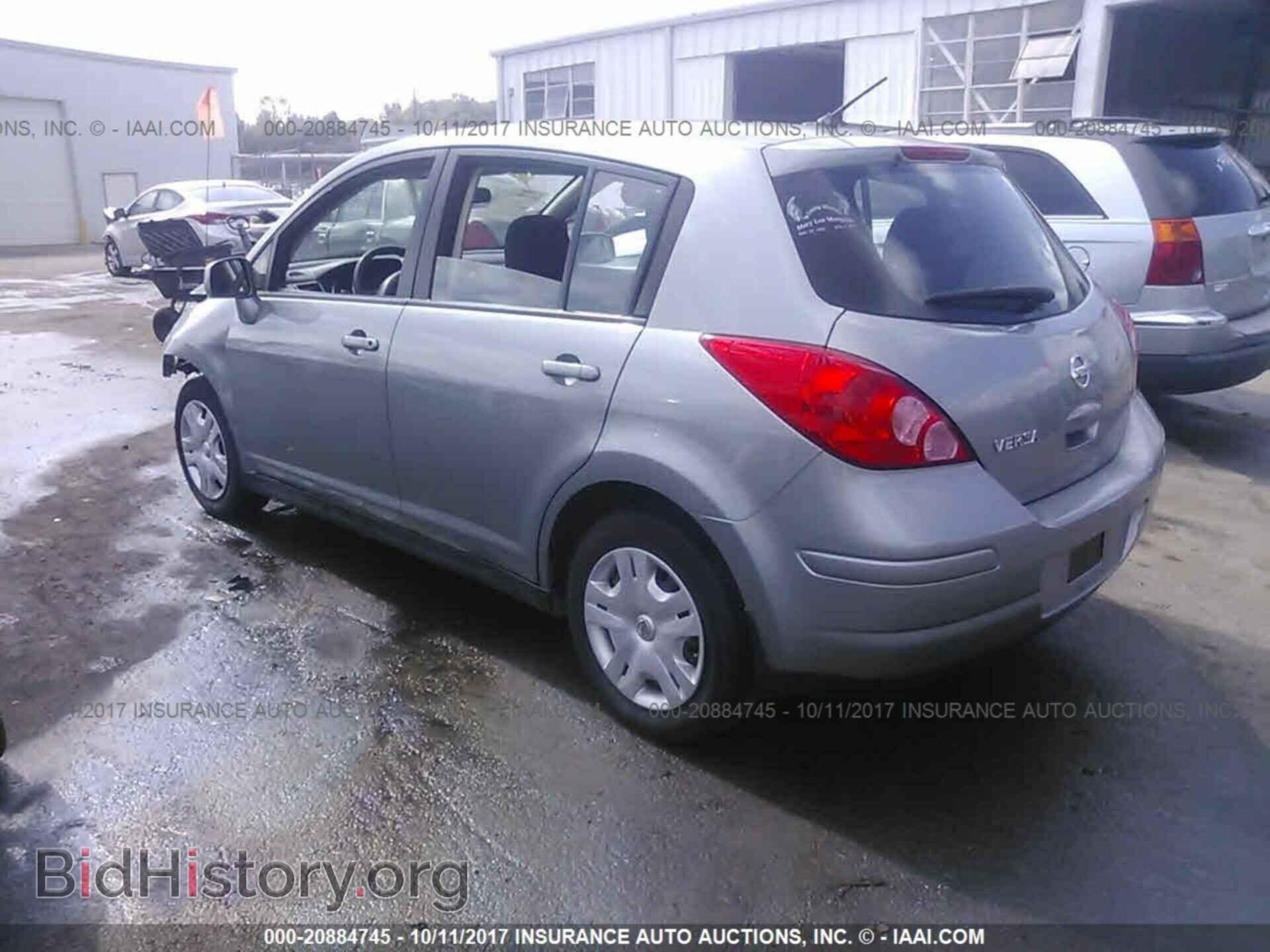 2011 Nissan Versa - VIN: 3N1BC1CP2BL463412 - Фото 3