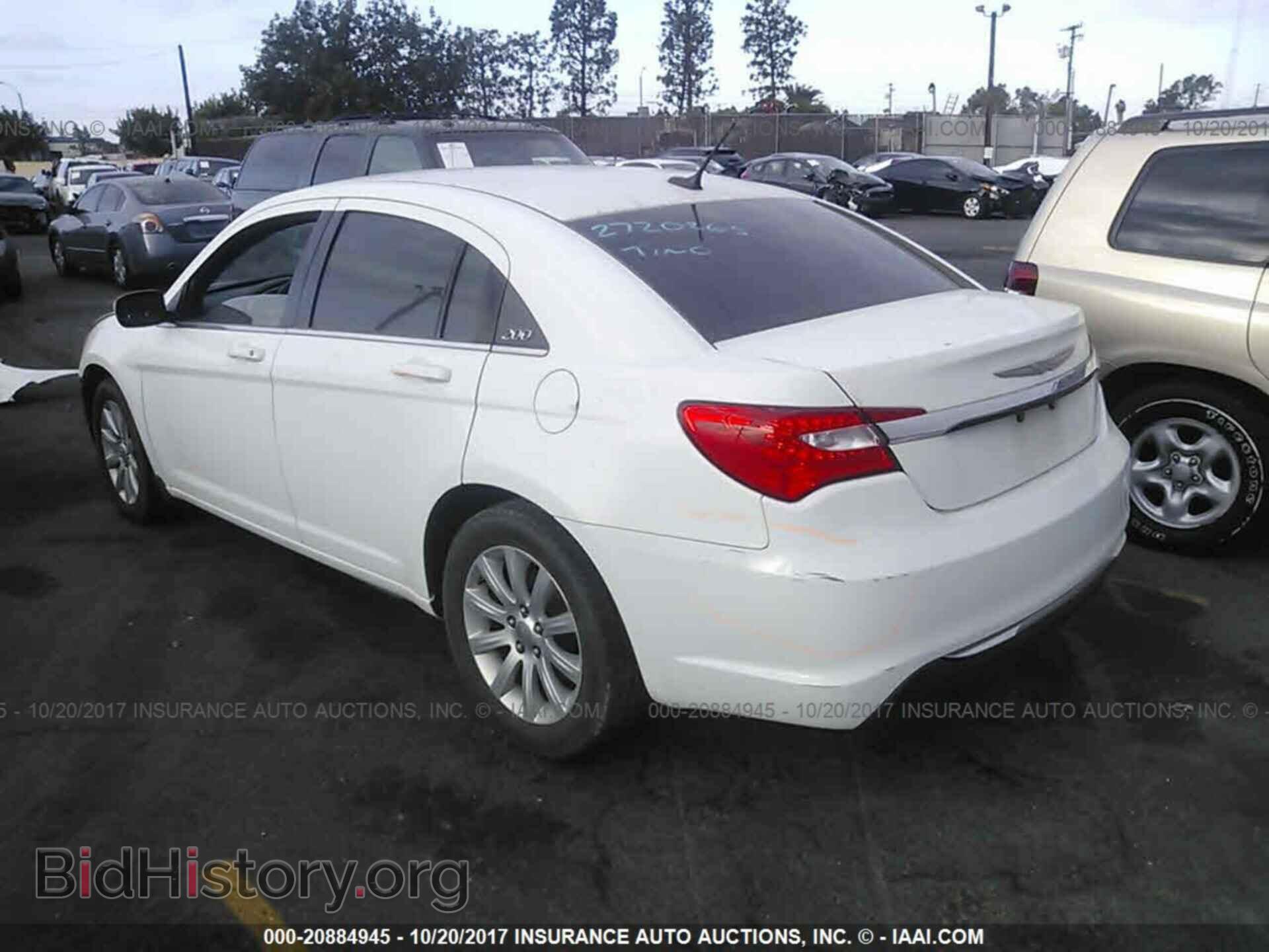 2012 Chrysler 200 - VIN: 1C3CCBBB8CN113477 - Photo 3