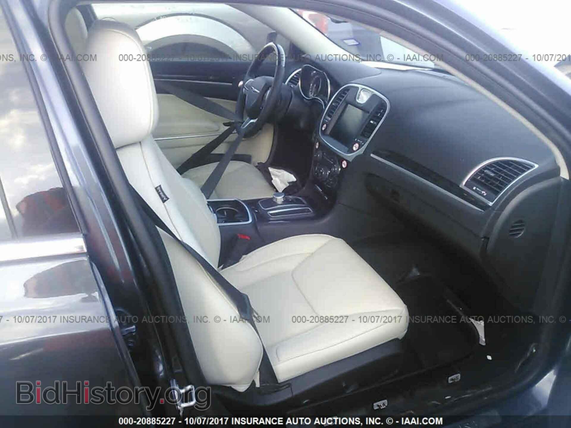 2016 Chrysler 300c - VIN: 2C3CCAEG3GH357814 - Фото 5
