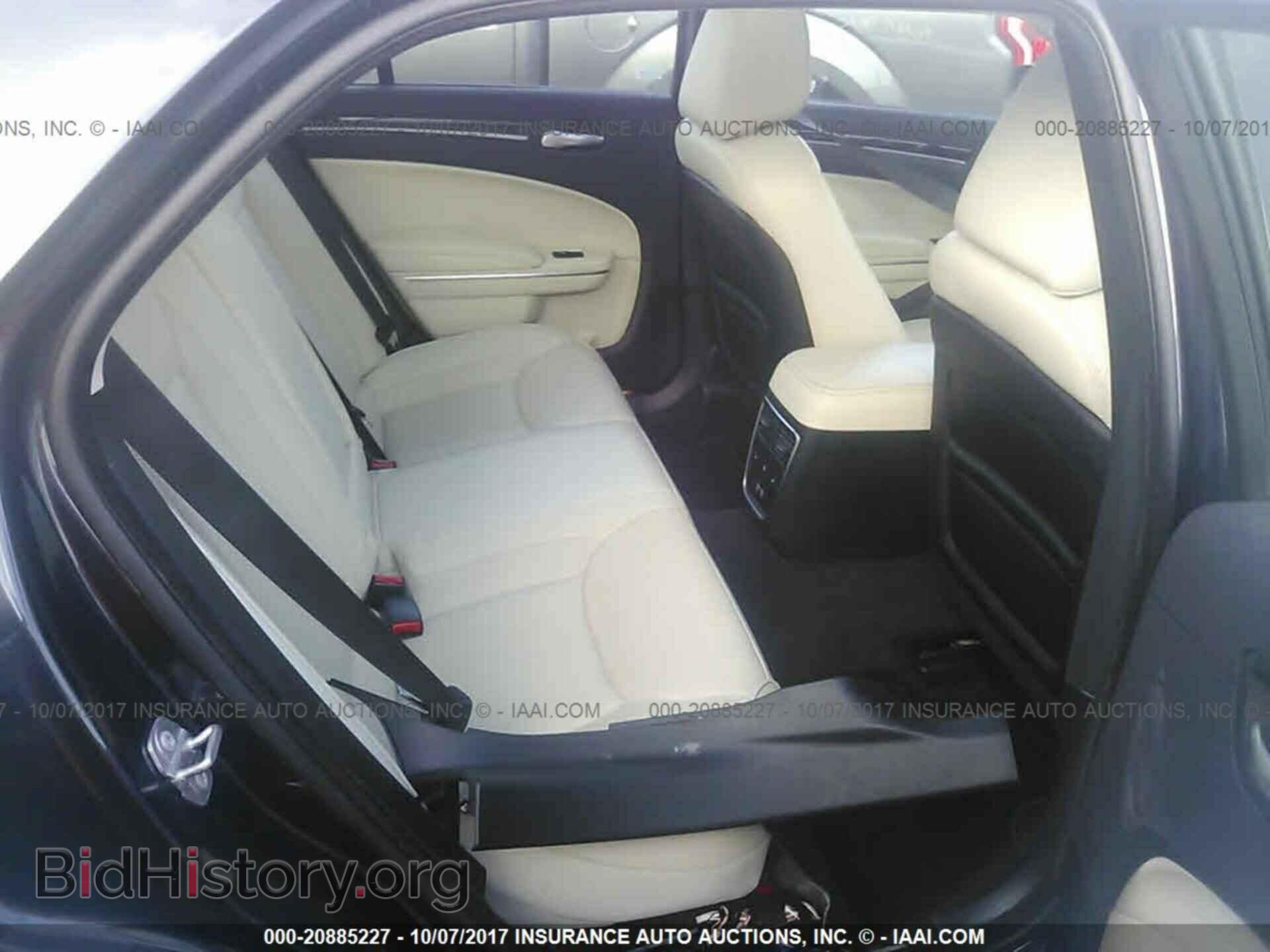 2016 Chrysler 300c - VIN: 2C3CCAEG3GH357814 - Фото 8