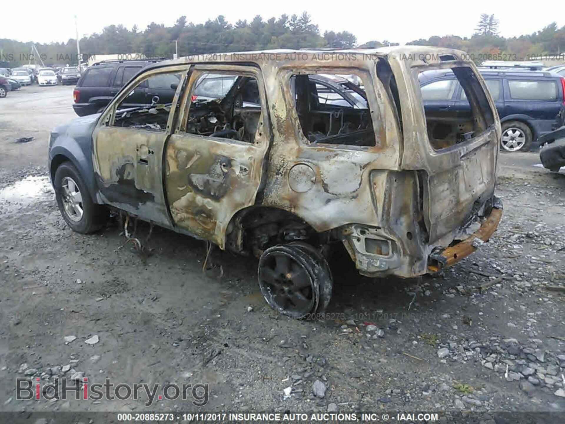 2012 Ford Escape - VIN: 1FMCU9D76CKB98245 - Photo 3