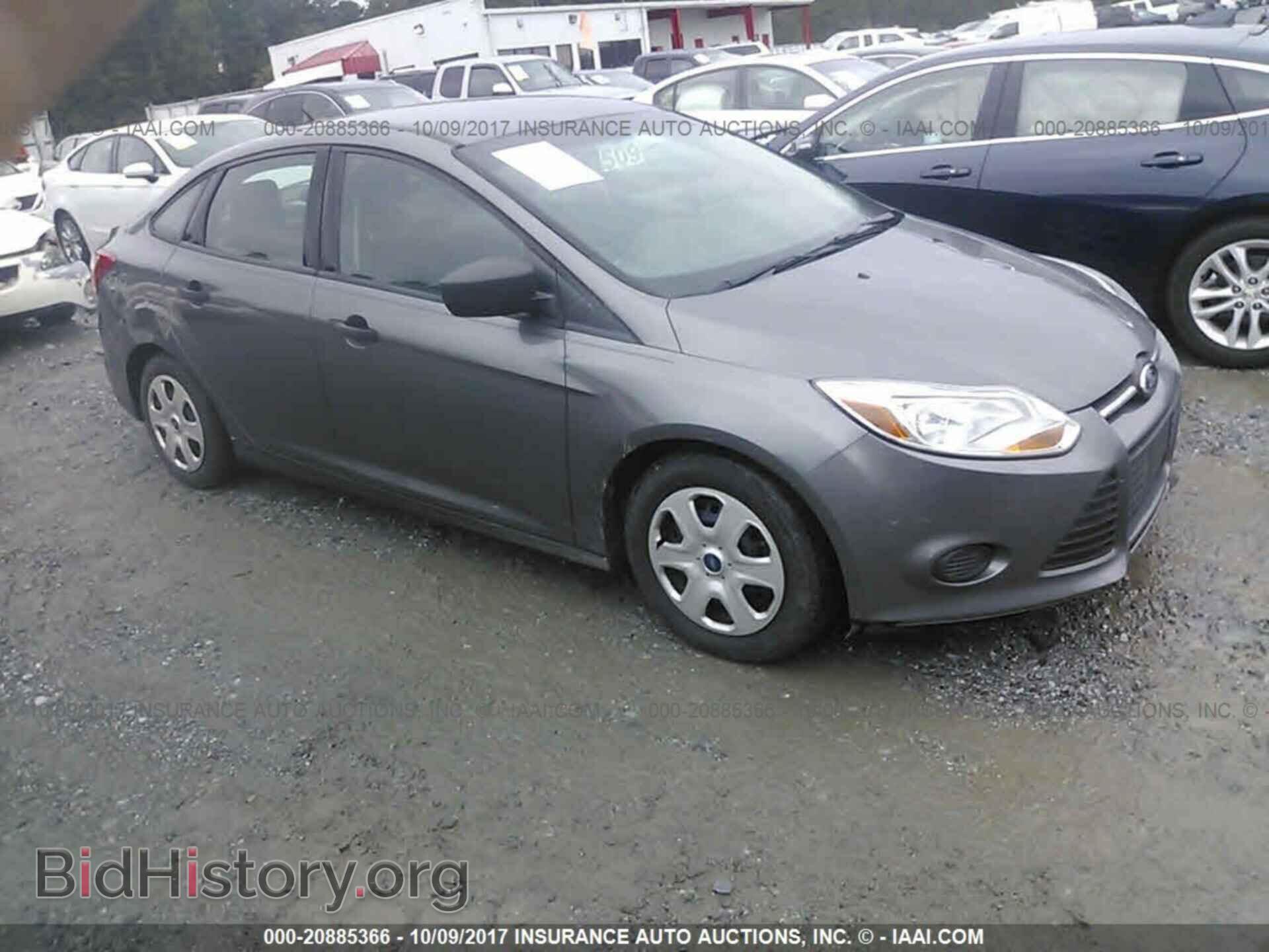 Photo 1FAHP3E28CL443497 - Ford Focus 2012