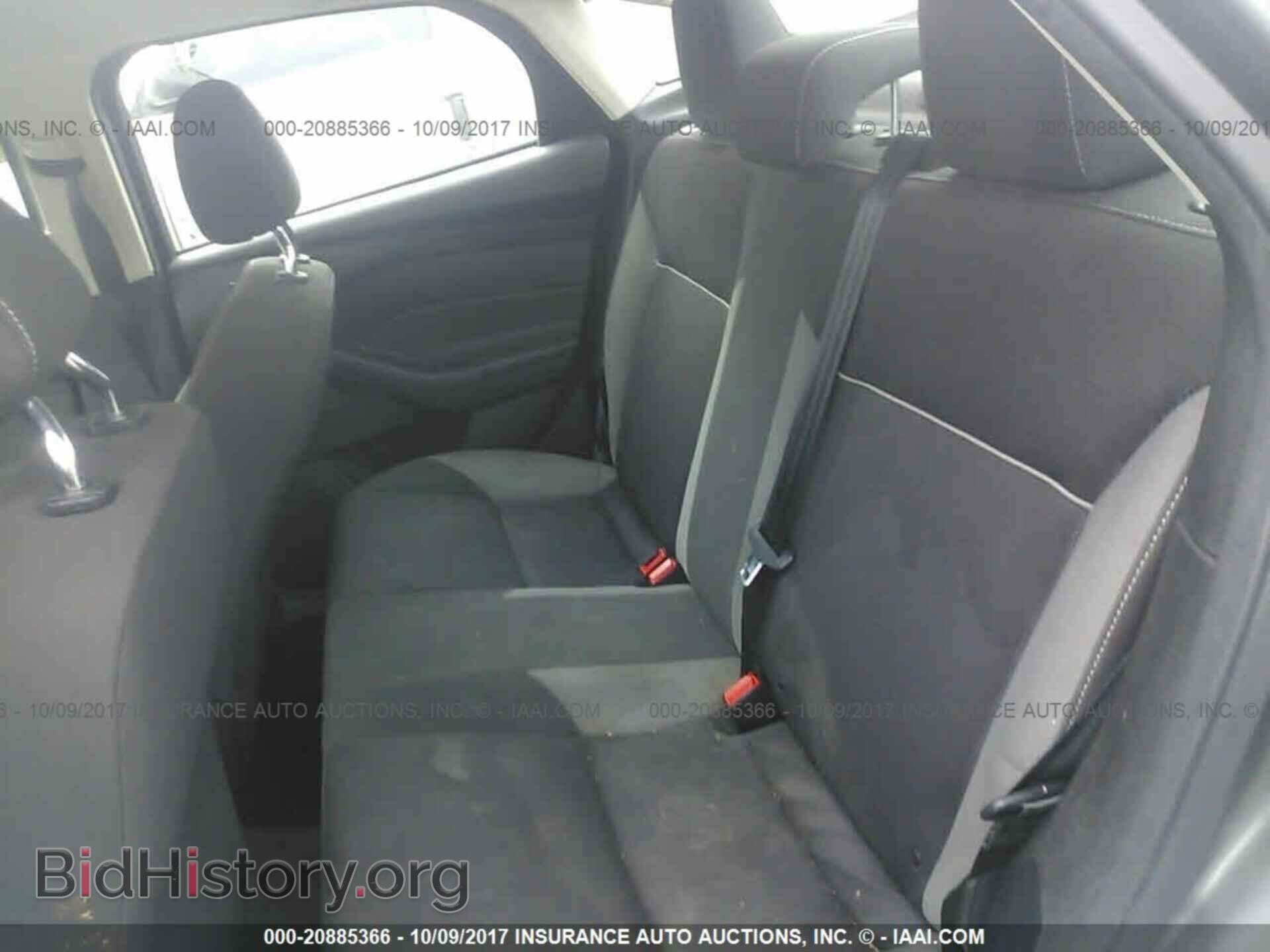 2012 Ford Focus - VIN: 1FAHP3E28CL443497 - Photo 8