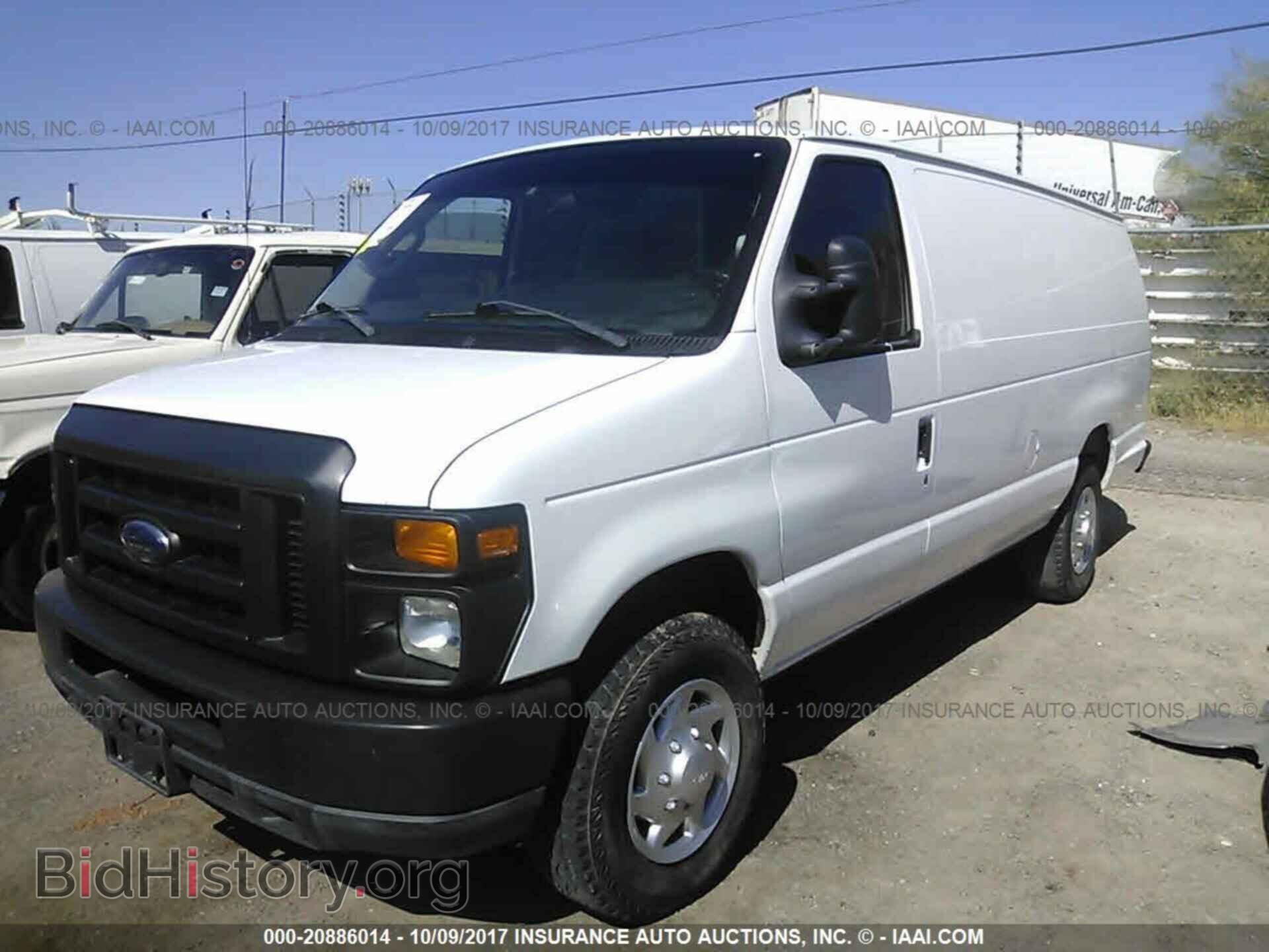 2011 Ford Econoline - VIN: 1FTSS3EL5BDA25477 - Фото 2