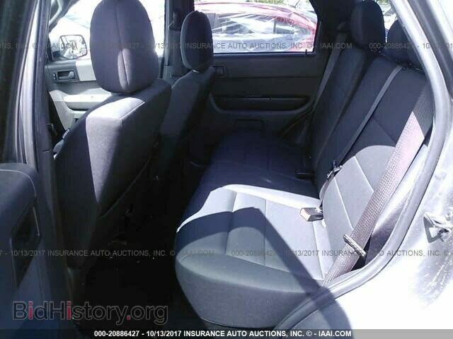 2011 Ford Escape - VIN: 1FMCU0D70BKC60118 - Фото 8