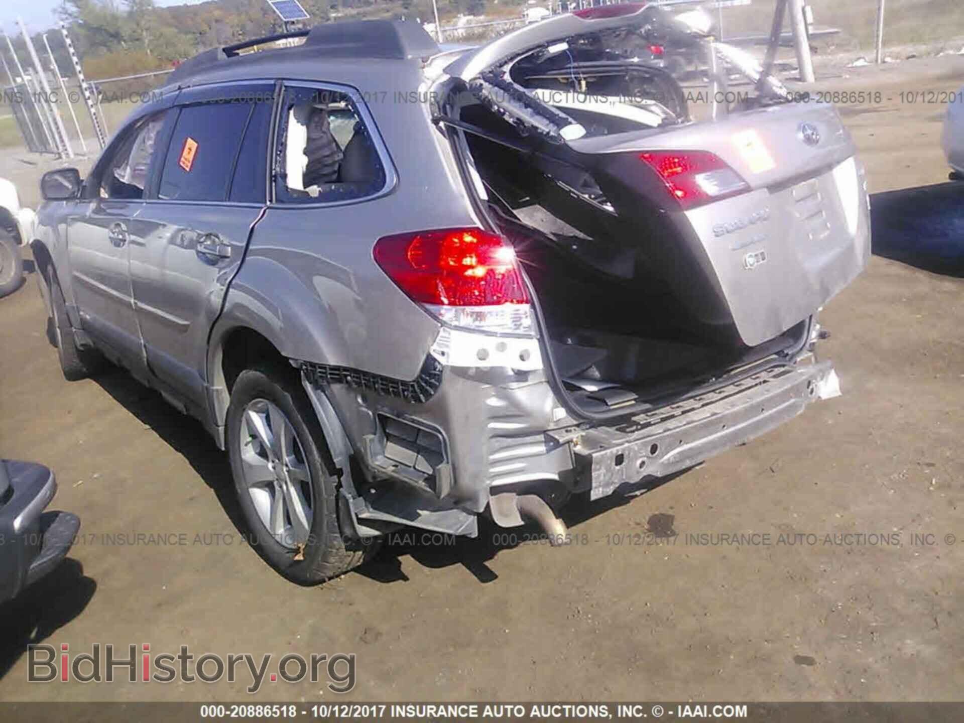 2014 Subaru Outback - VIN: 4S4BRBCC4E3210733 - Фото 3