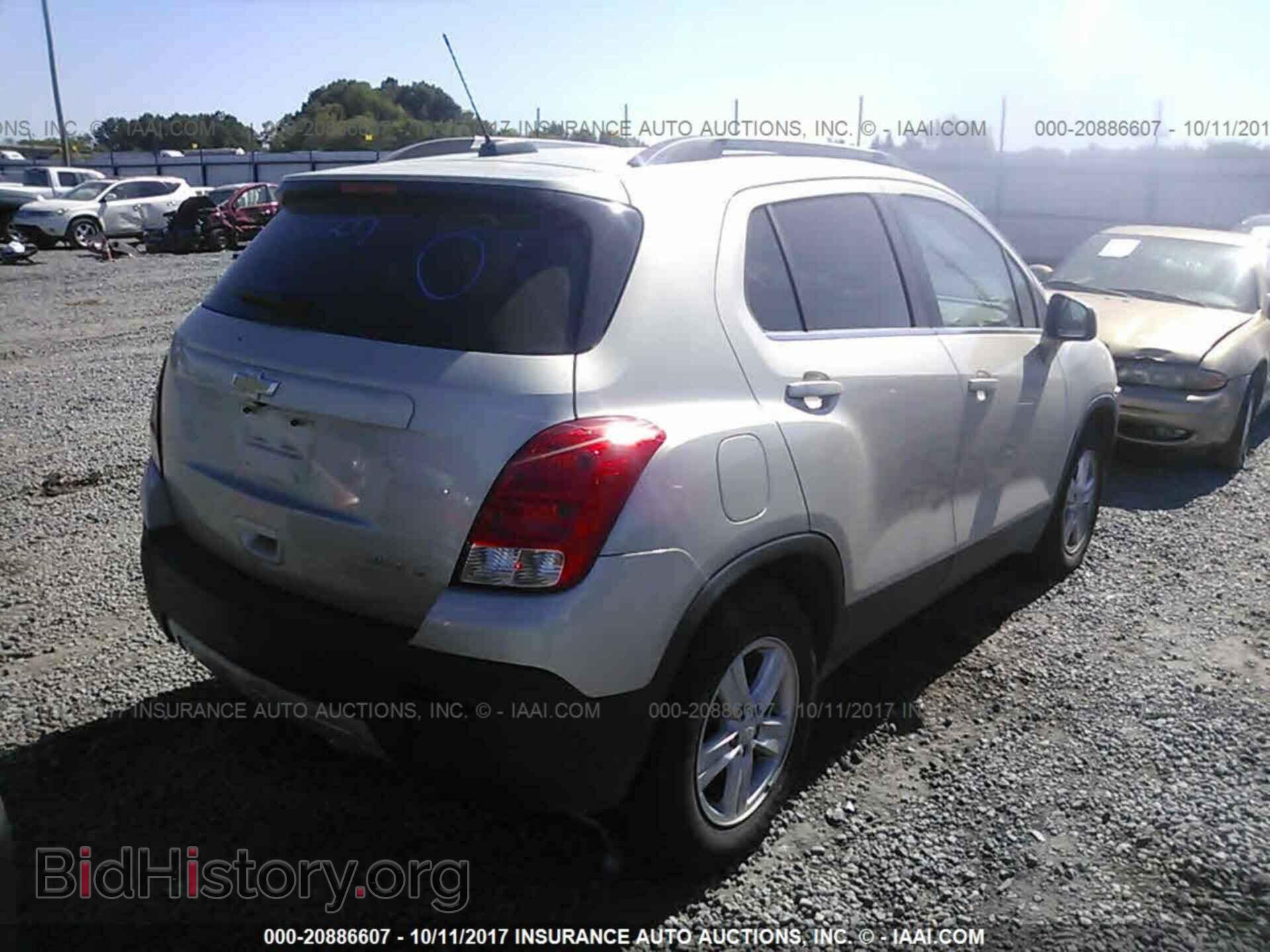 2016 Chevrolet Trax - VIN: 3GNCJLSB9GL246382 - Фото 4