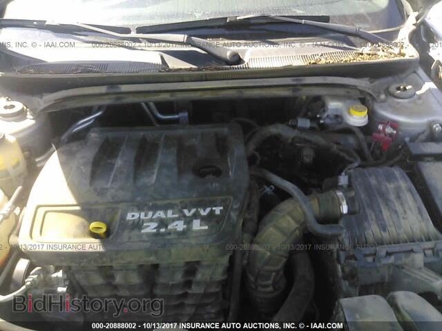 2013 Chrysler 200 - VIN: 1C3CCBBB9DN694215 - Фото 10