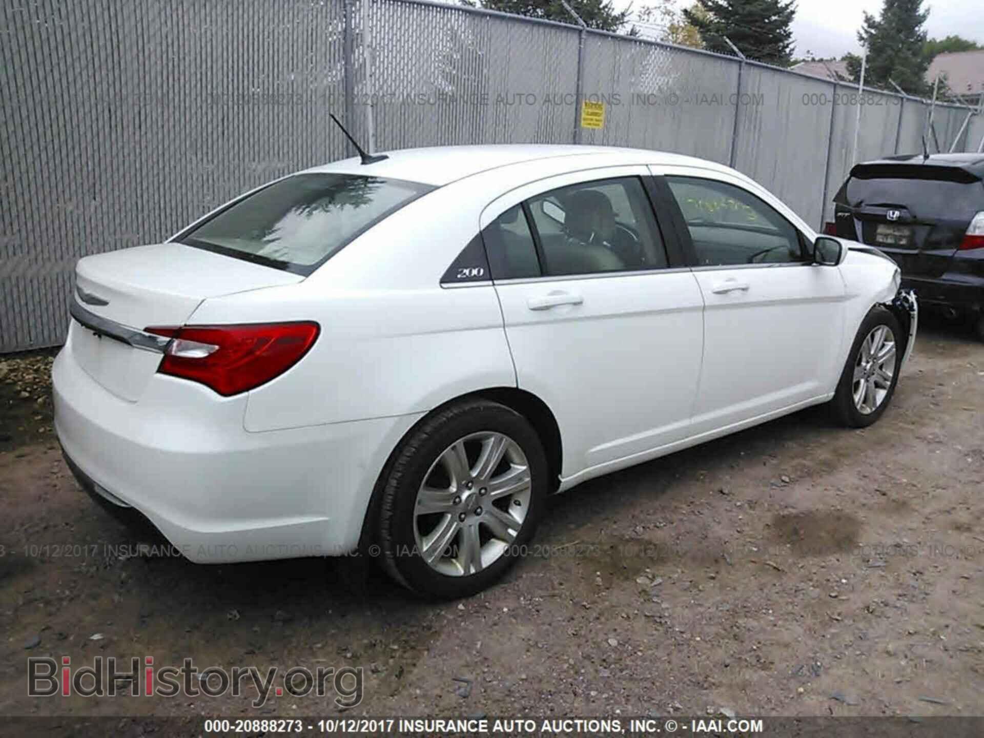2011 Chrysler 200 - VIN: 1C3BC1FB8BN611581 - Фото 4
