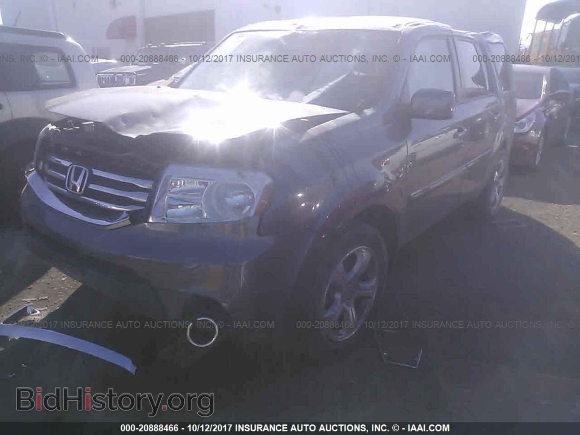 2015 Honda Pilot - VIN: 5FNYF3H47FB009136 - Photo 2