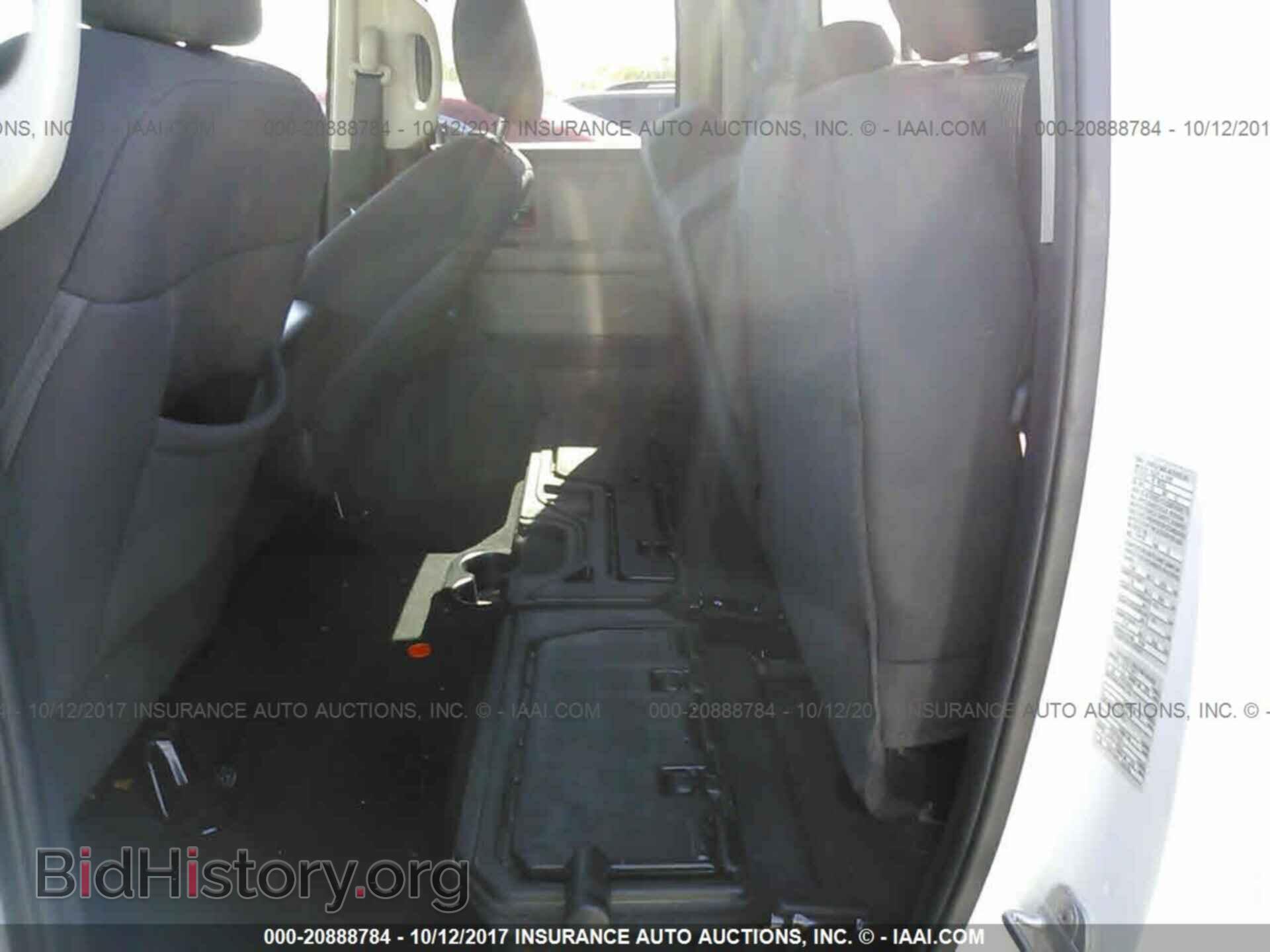 2012 Dodge Ram 1500 - VIN: 1C6RD7GT0CS206620 - Фото 8