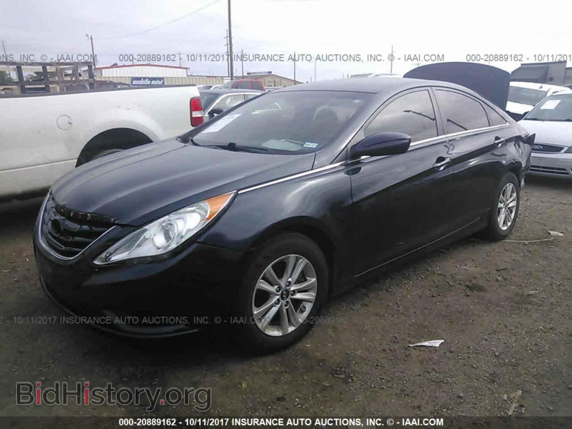 2012 Hyundai Sonata - VIN: 5NPEB4AC0CH464722 - Фото 2
