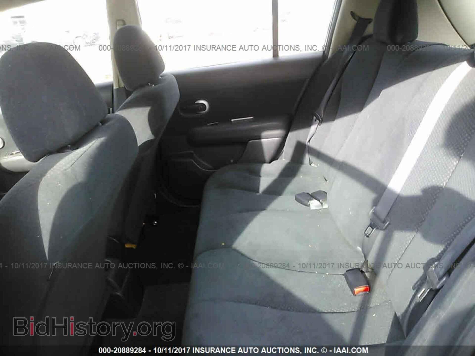 2011 Nissan Versa - VIN: 3N1BC1CP8BL400587 - Photo 8