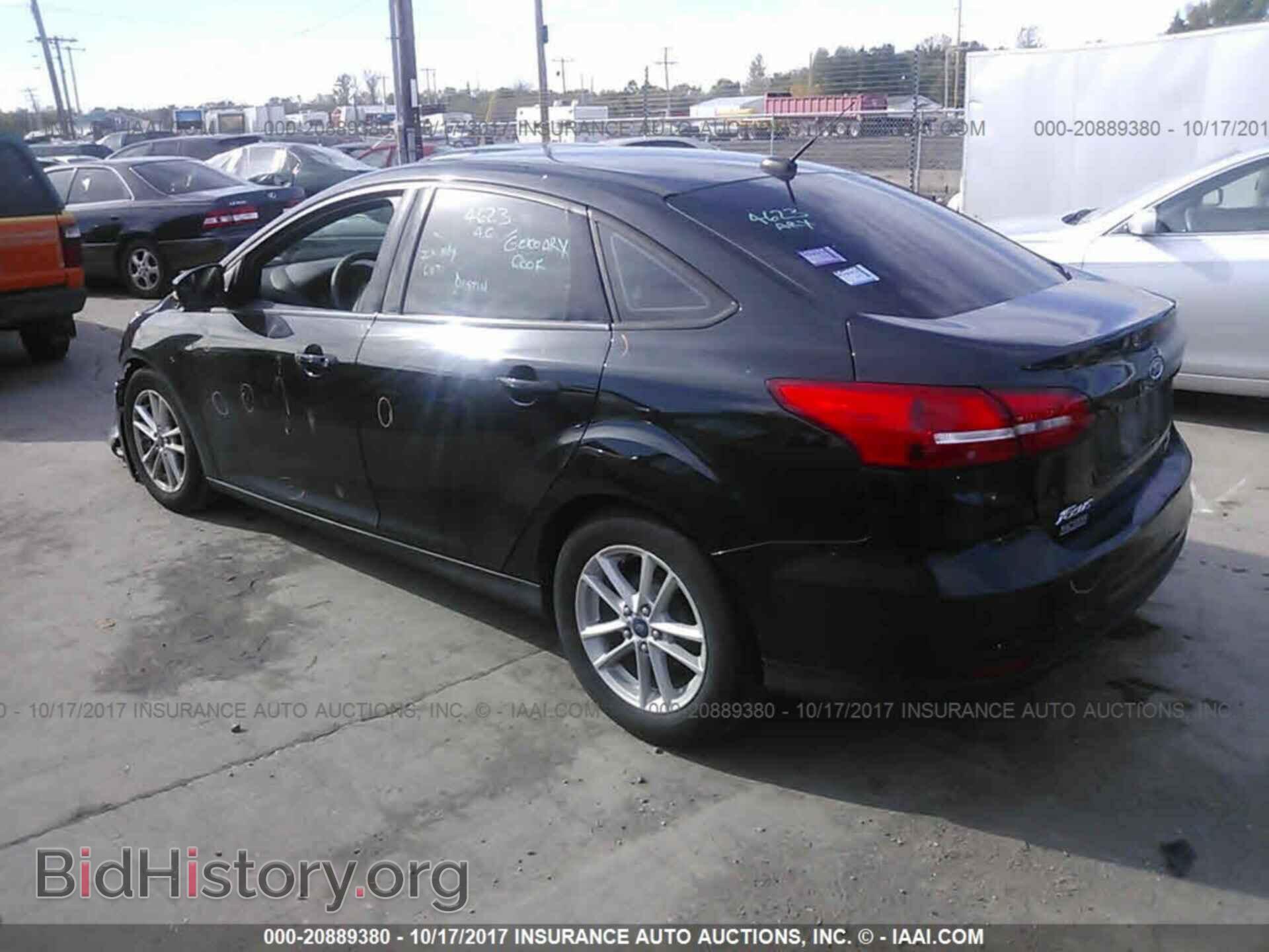 2015 Ford Focus - VIN: 1FADP3FE8FL231050 - Photo 3