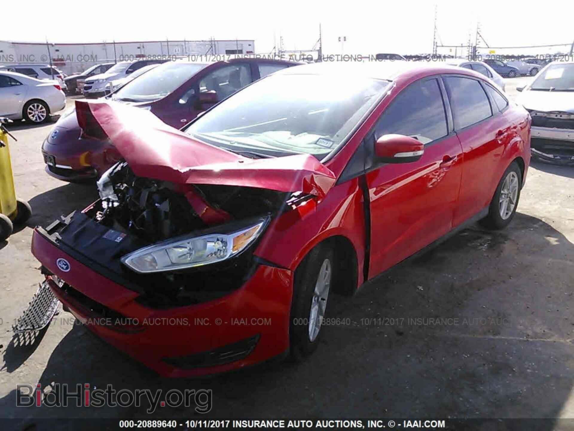 2017 Ford Focus - VIN: 1FADP3FE2HL222525 - Фото 2