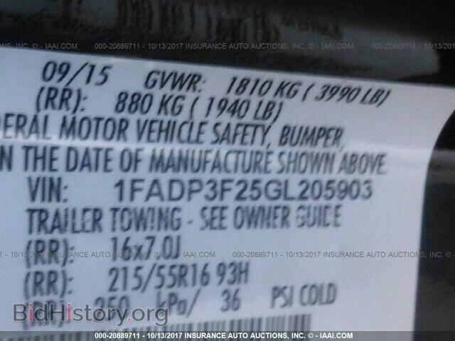 2016 Ford Focus - VIN: 1FADP3F25GL205903 - Photo 9