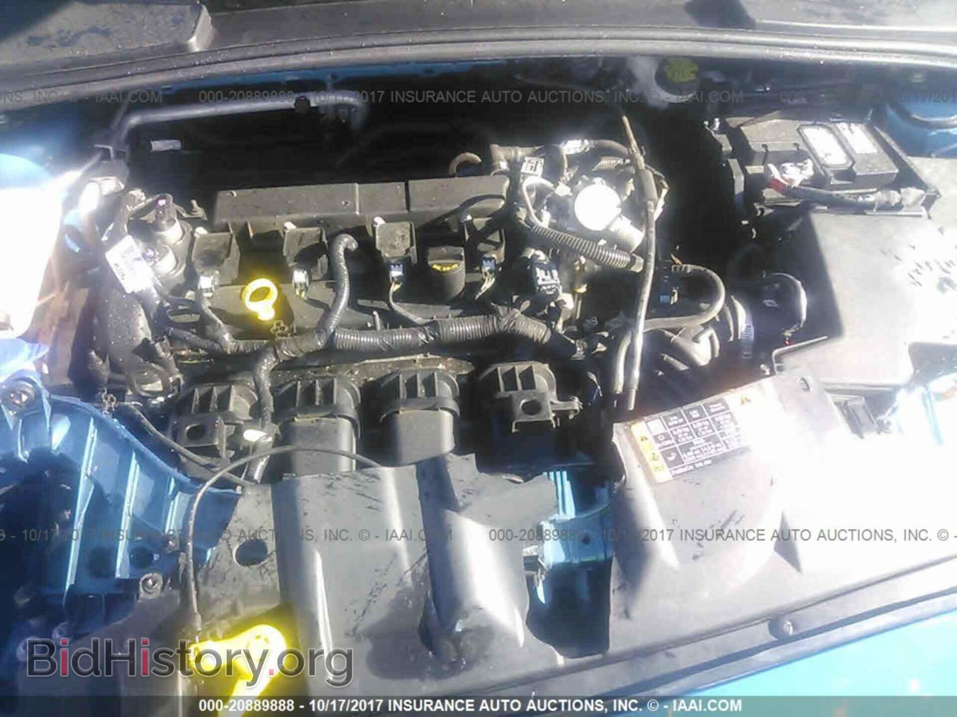 2016 Ford Focus - VIN: 1FADP3F24GL403341 - Photo 10
