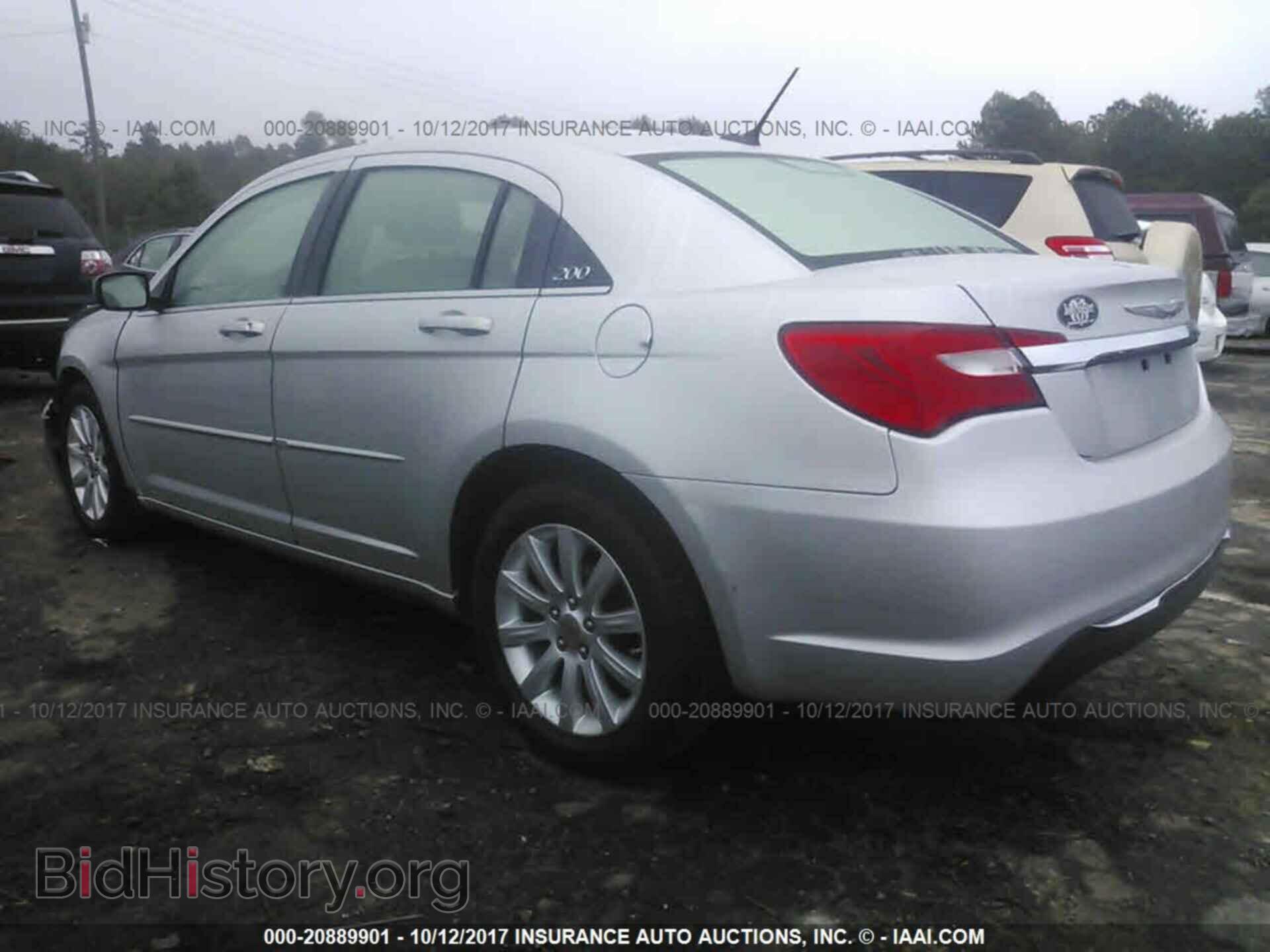 2012 Chrysler 200 - VIN: 1C3CCBBB2CN117198 - Photo 3