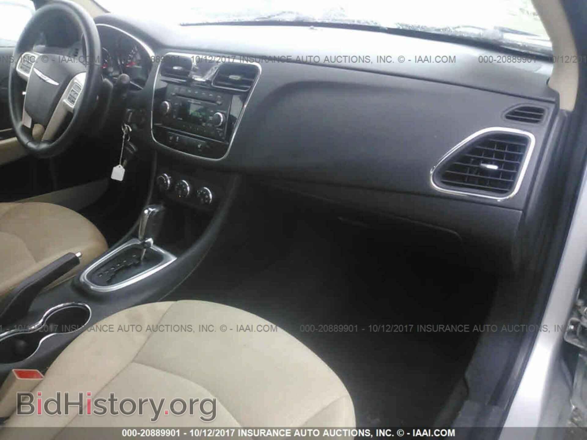 2012 Chrysler 200 - VIN: 1C3CCBBB2CN117198 - Photo 5
