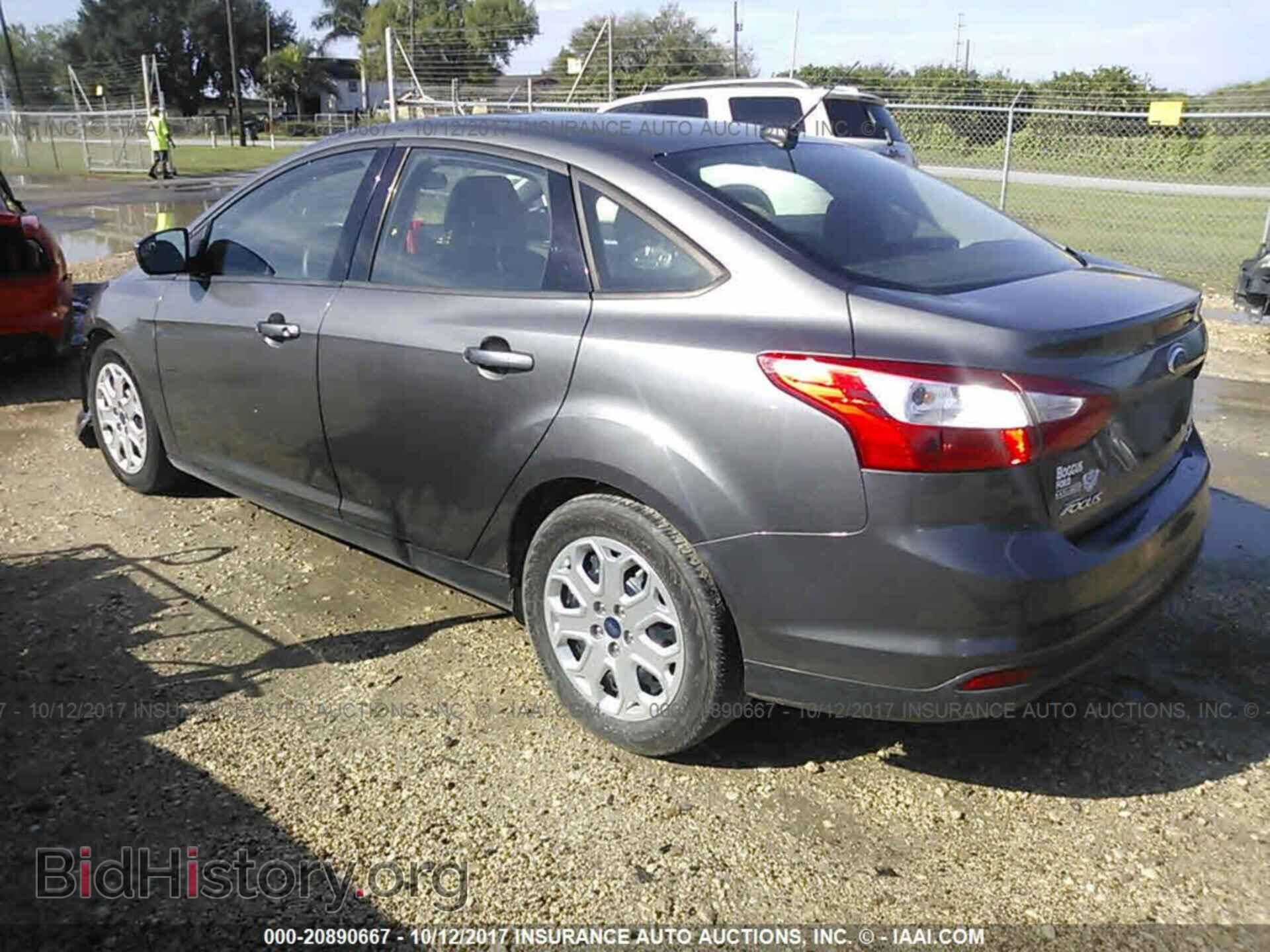 2012 Ford Focus - VIN: 1FAHP3F28CL478510 - Photo 3