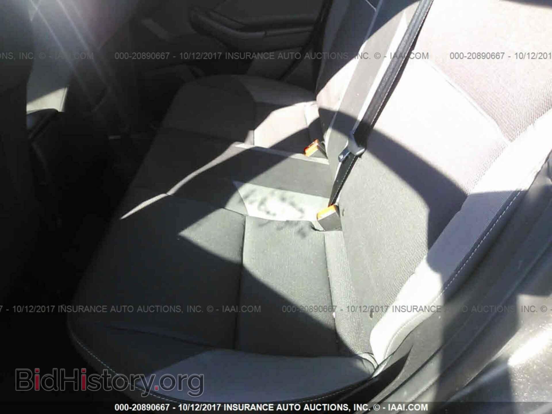 2012 Ford Focus - VIN: 1FAHP3F28CL478510 - Photo 8