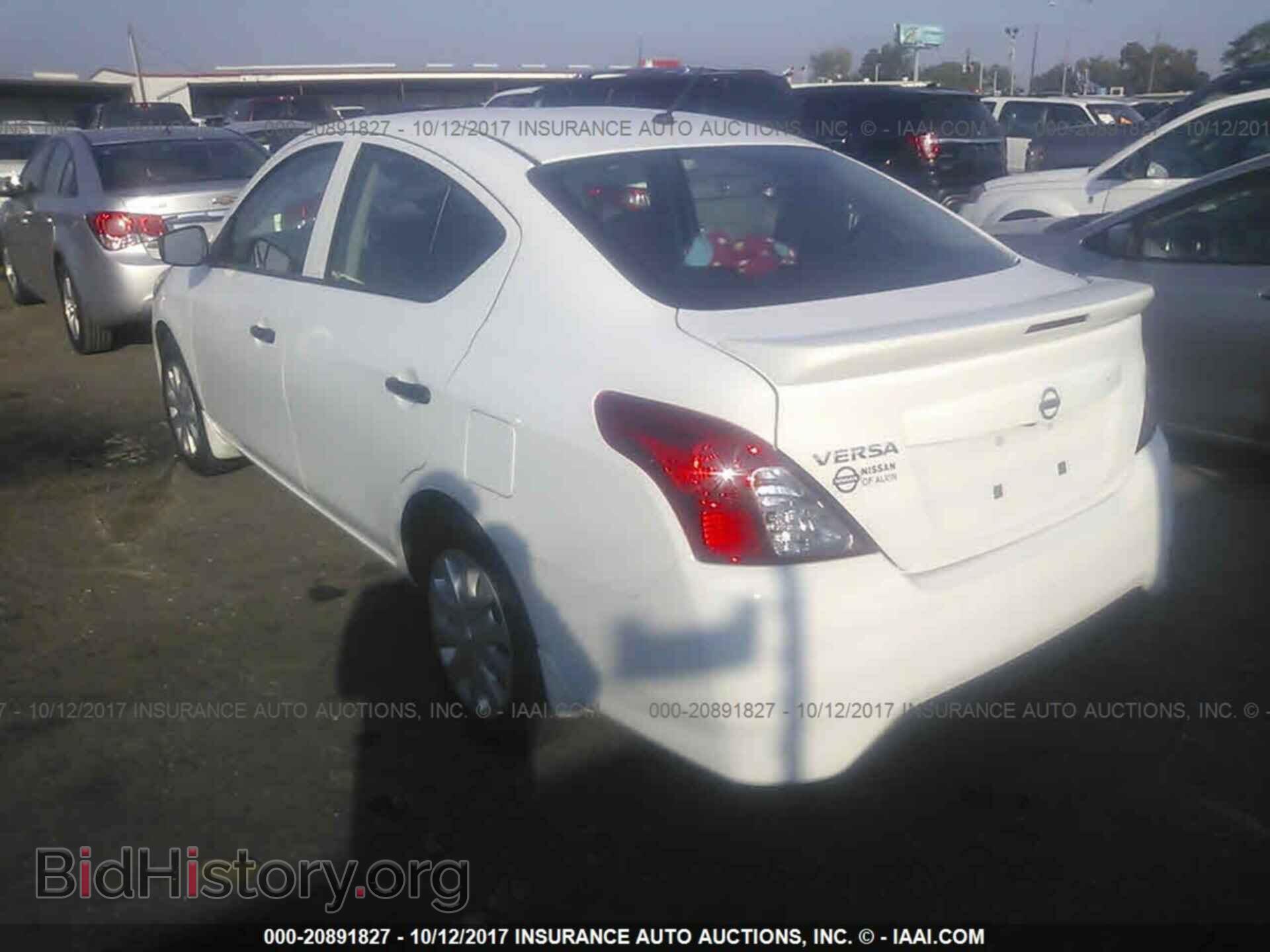 2017 Nissan Versa - VIN: 3N1CN7AP8HL849457 - Фото 3