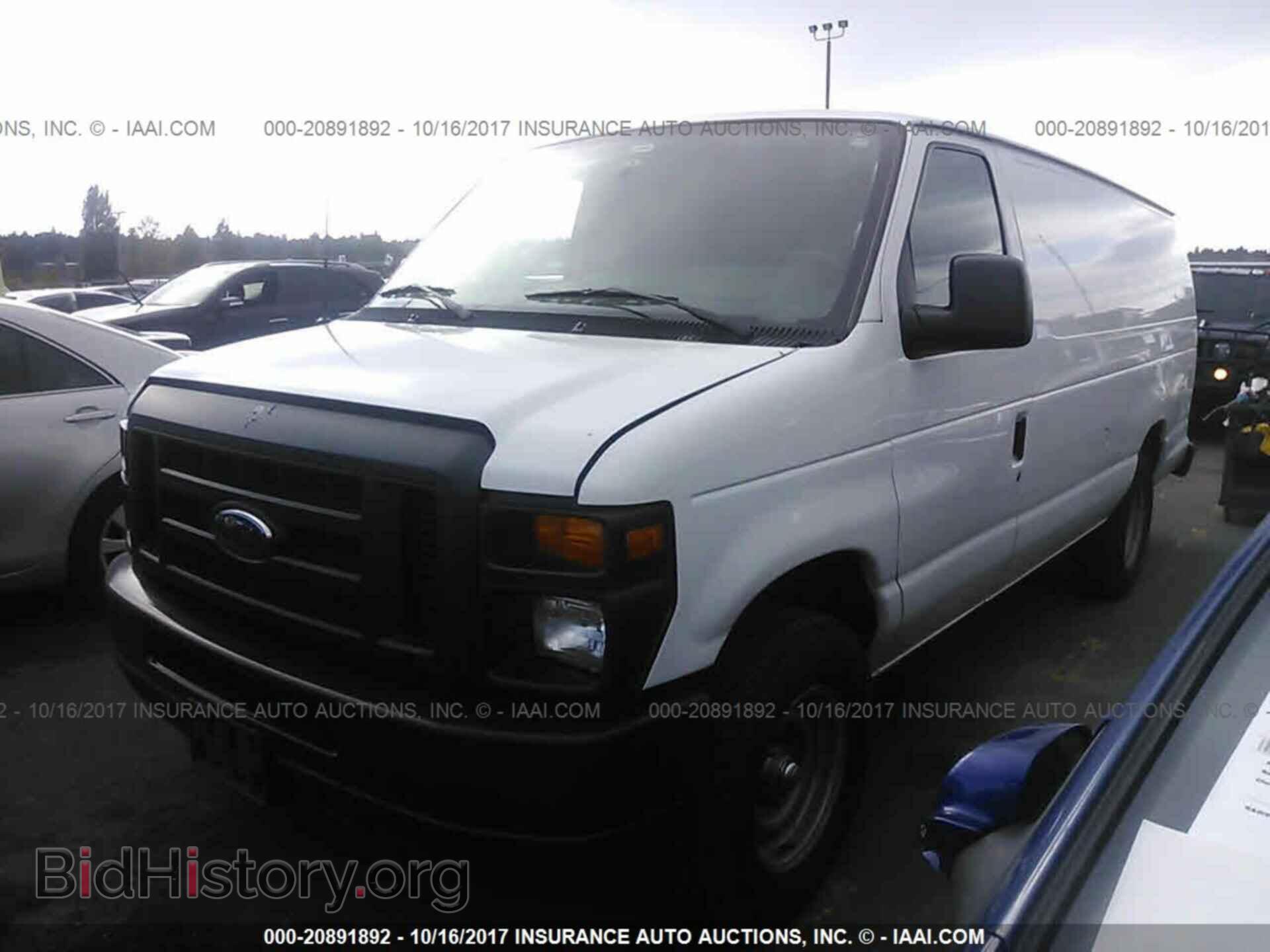 2011 Ford Econoline - VIN: 1FTSS3ES7BDA23978 - Photo 2