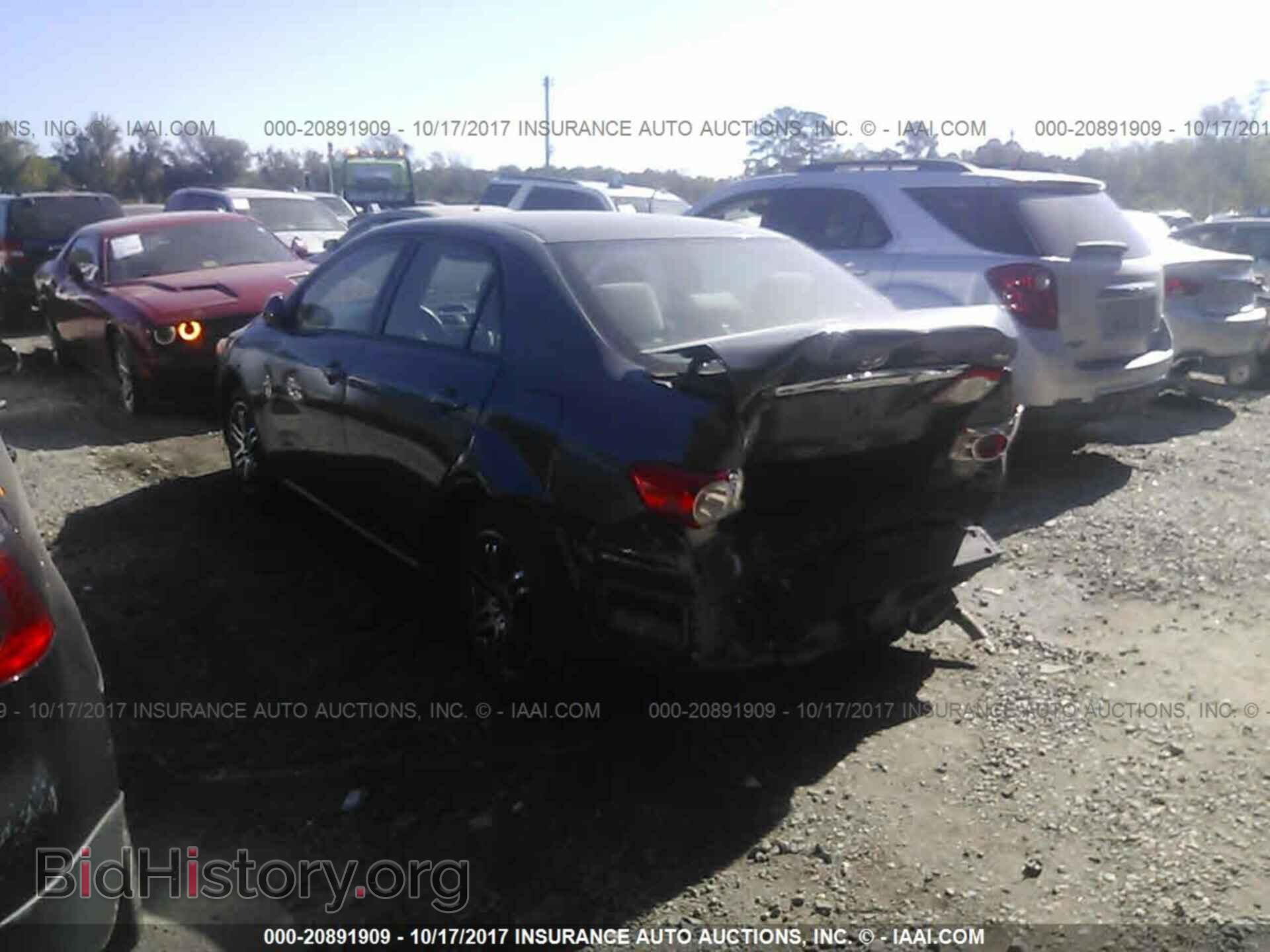 2012 Toyota Corolla - VIN: 2T1BU4EEXCC771858 - Photo 3