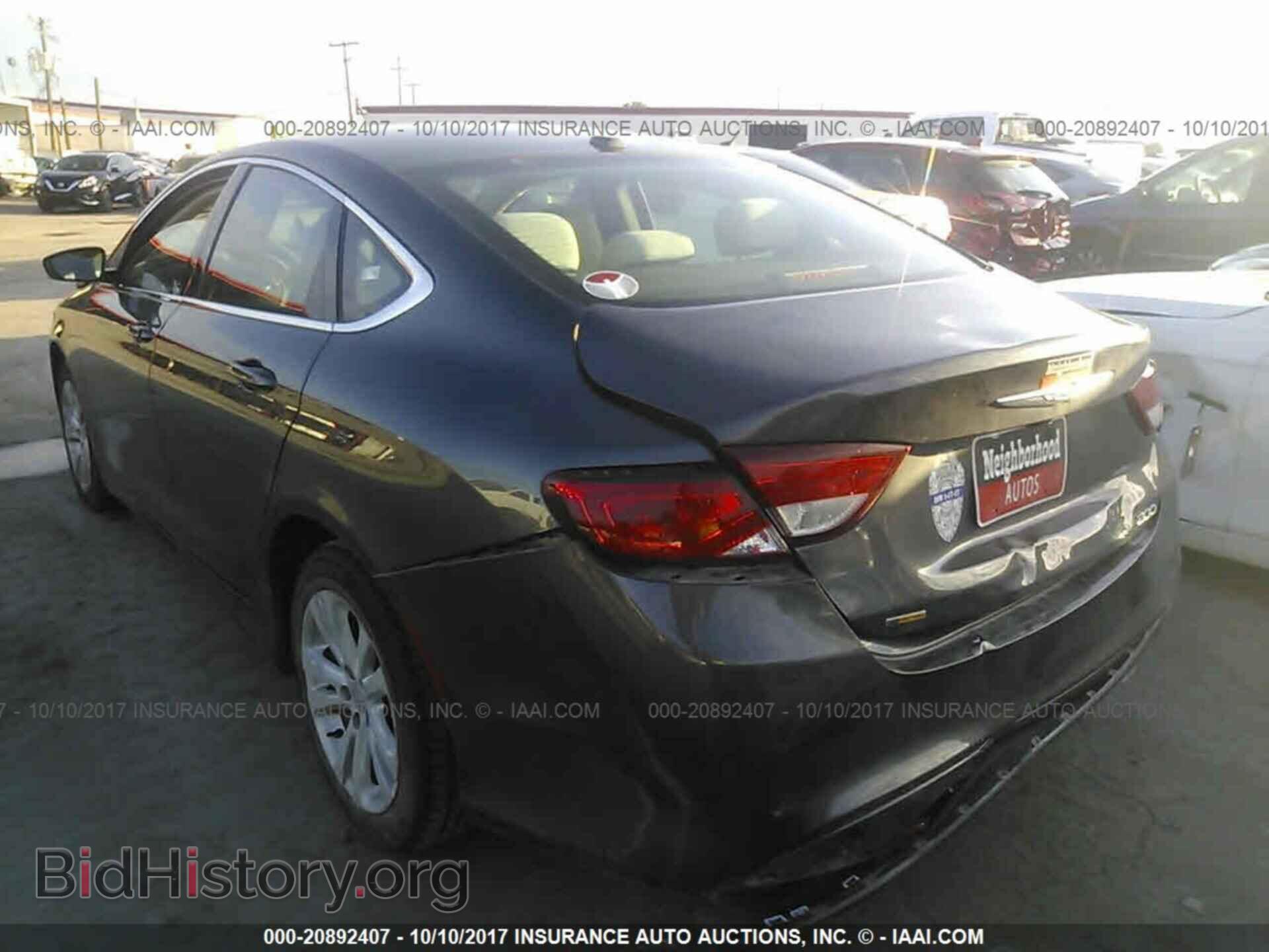 2016 Chrysler 200 - VIN: 1C3CCCAB2GN154099 - Photo 3