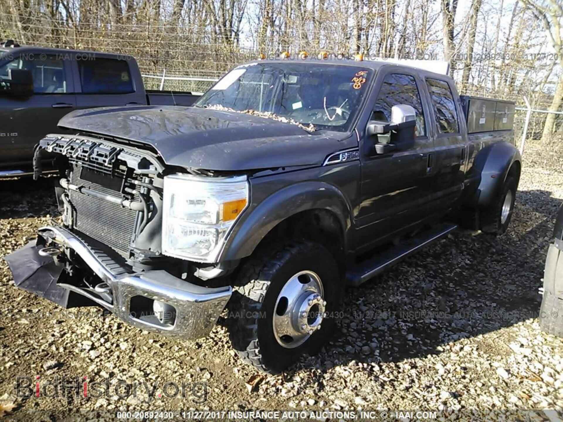 2011 Ford F350 - VIN: 1FT8W3DTXBEA54175 - Фото 2