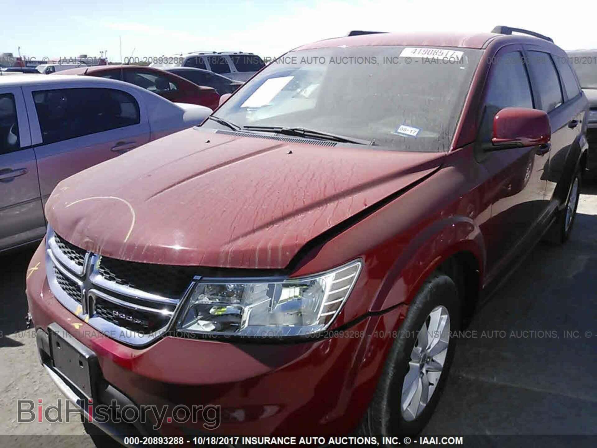 2015 Dodge Journey - VIN: 3C4PDCBB2FT736677 - Photo 2
