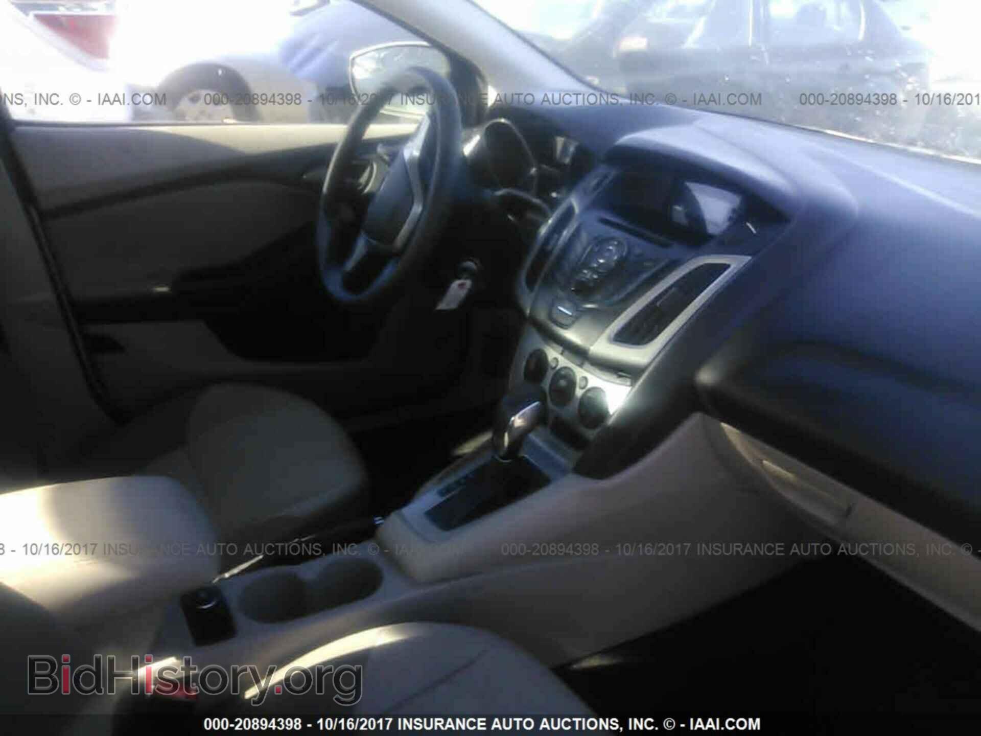 2012 Ford Focus - VIN: 1FAHP3F2XCL450644 - Photo 5
