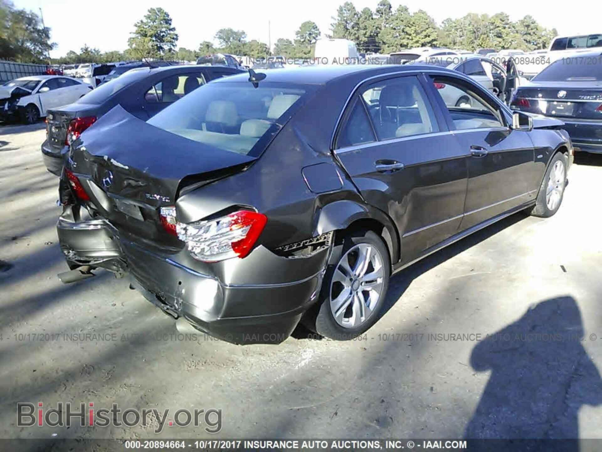 2011 Mercedes-benz E - VIN: WDDHF2EB8BA320967 - Photo 4